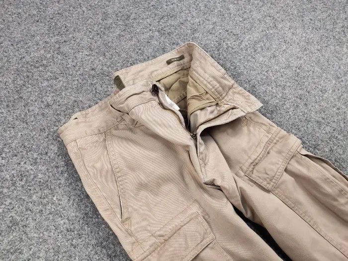 Timberland Vintage 90's Timberland Japan Zip Faded Beige Cargo Pants Size US 34 / EU 50 - 6 Thumbnail