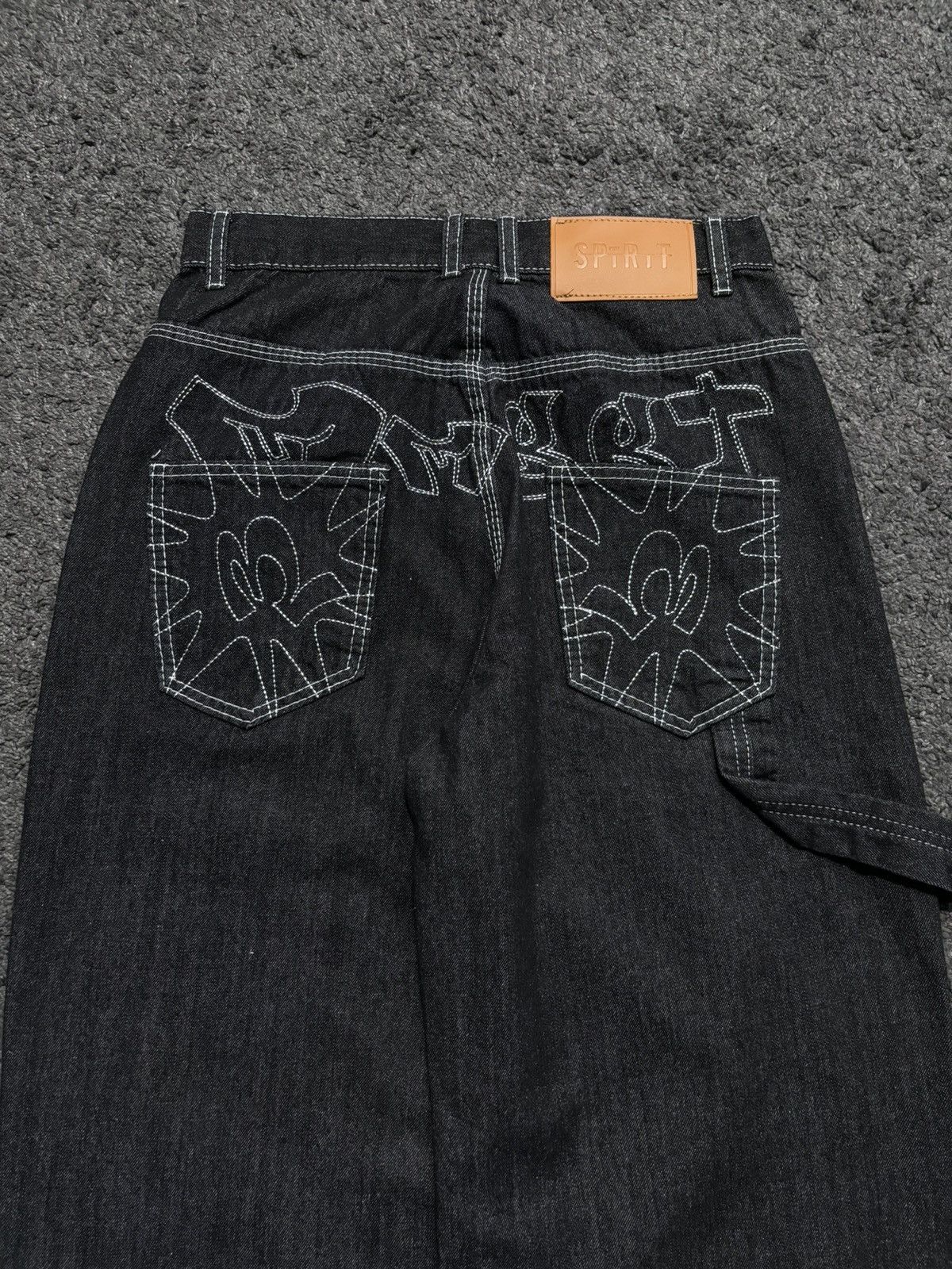 Vintage Vintage very rare embroidered spirit dark gray baggy jeans Size US 30 / EU 46 - 4 Thumbnail