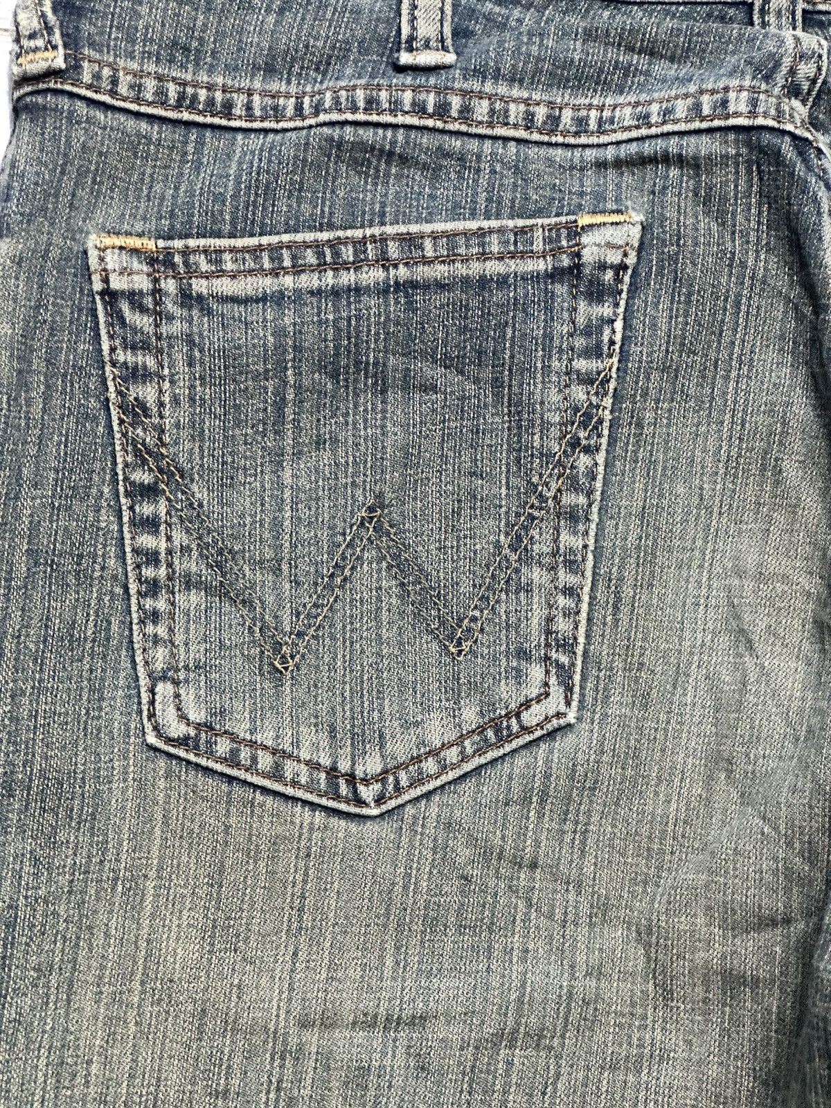 Wrangler Vintage Wrangler Authentic Western Jeans Straight & Mudwash Size US 30 / EU 46 - 7 Thumbnail