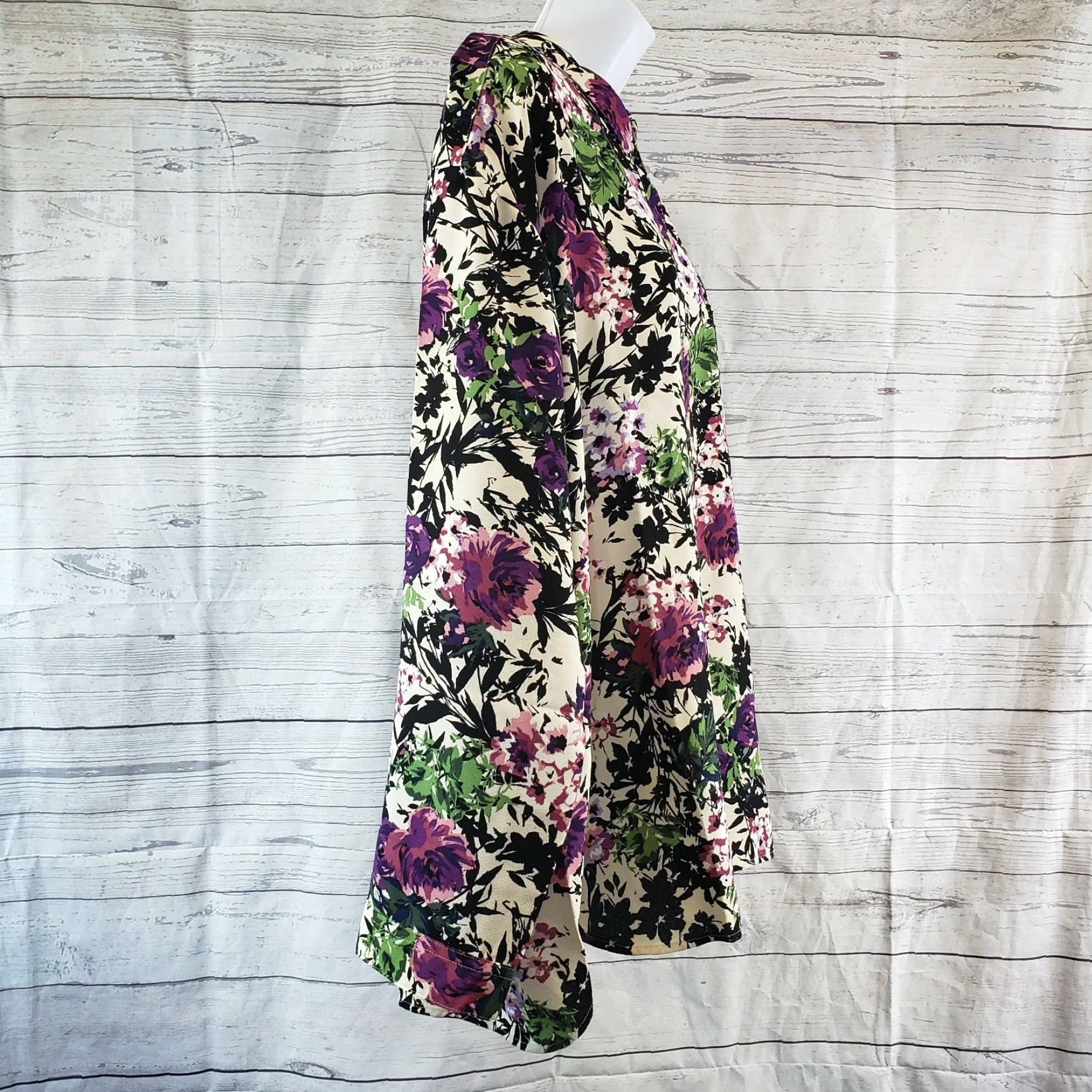J. Jill J. Jill Blouse Shirt Womens Relaxed Shirttail Floral Black Oatmeal Long Sleeve Large Size L Polyester Mens? Size L / US 10 / IT 46 - 3 Thumbnail