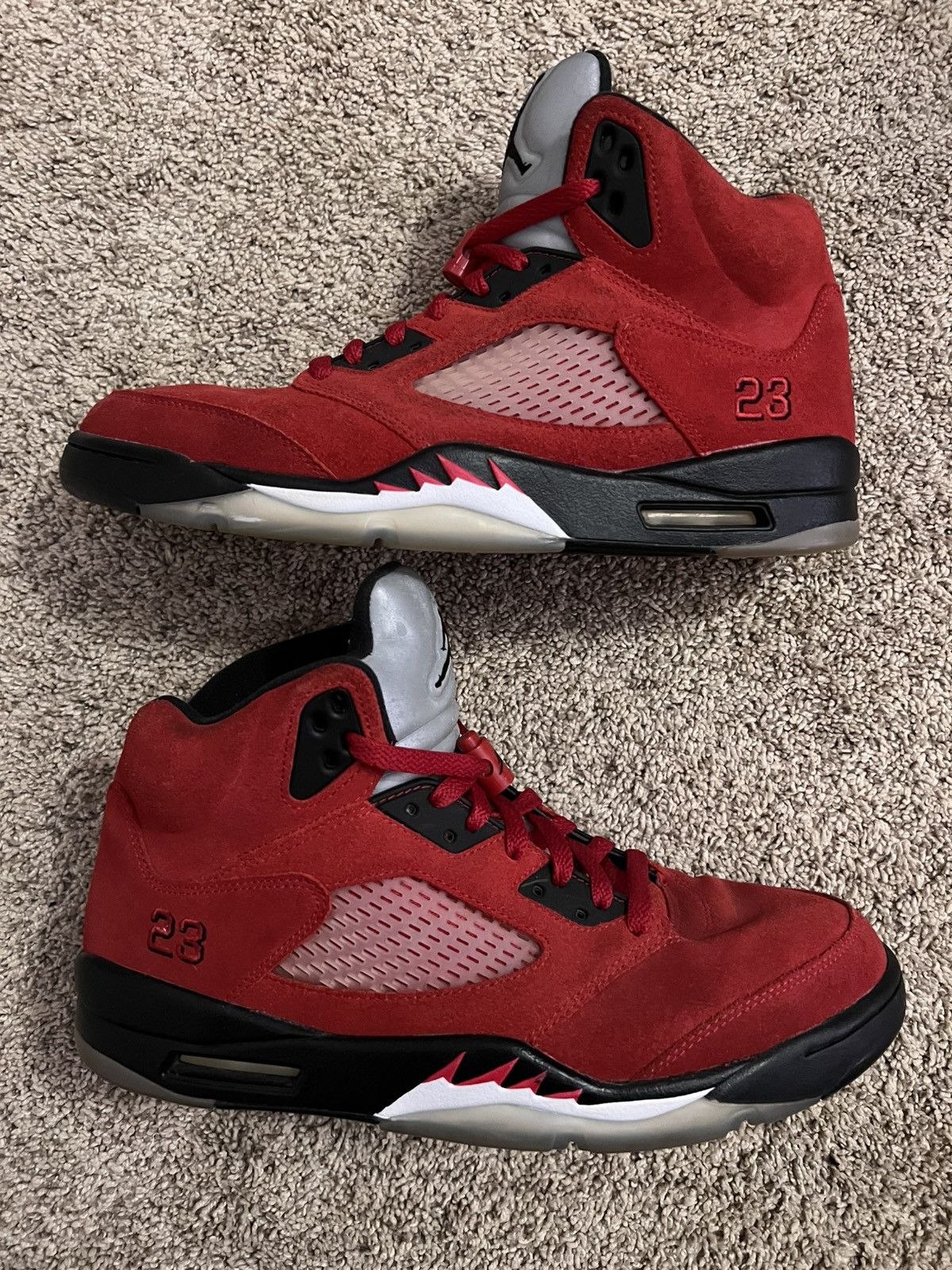 Jordan Retro Raging Bull Size 11 Men's