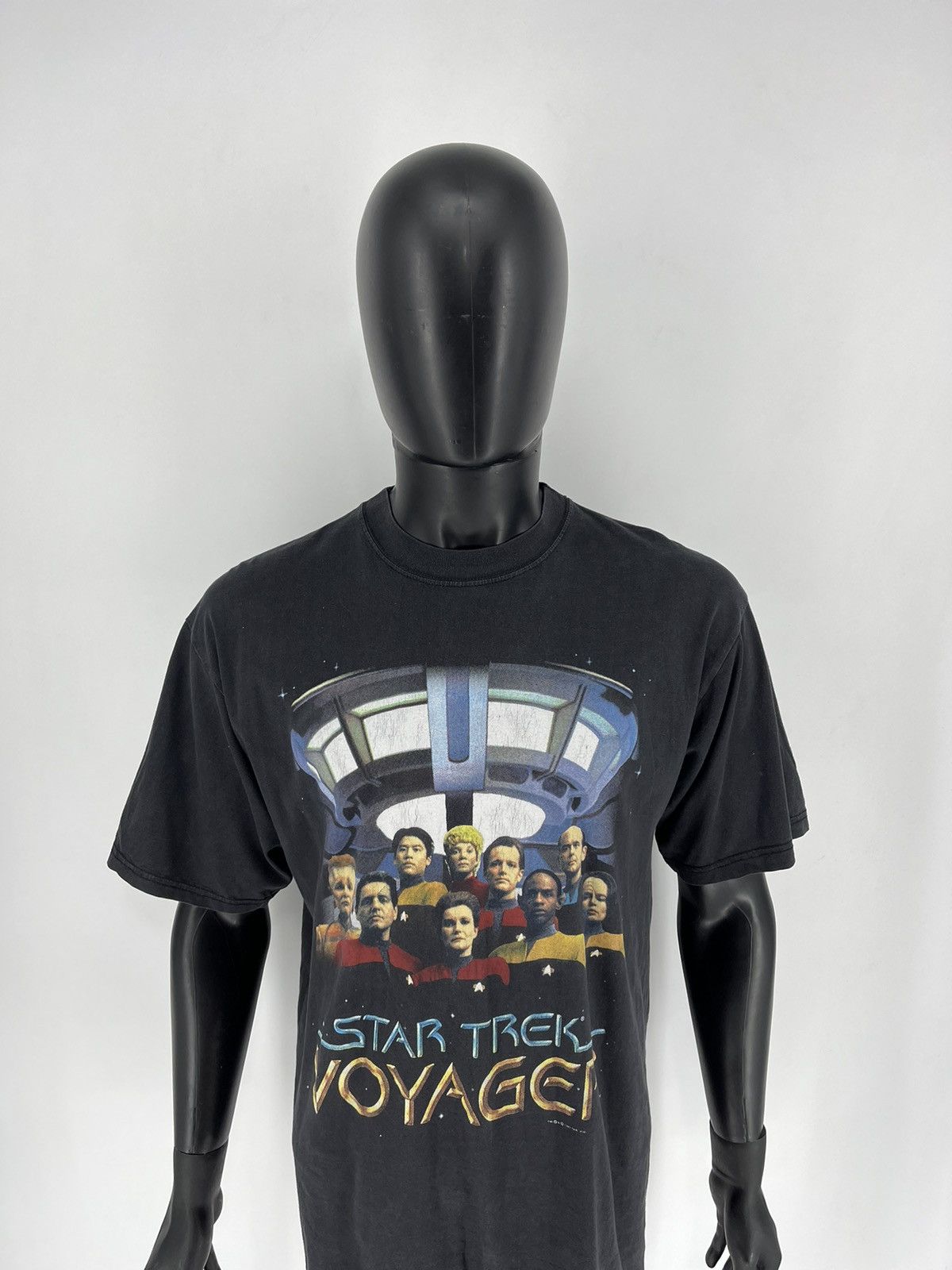 Band Tees Vintage 1995 Star Trek Voyager Stanley Desantis T-Shirt Size US L / EU 52-54 / 3 - 5 Thumbnail