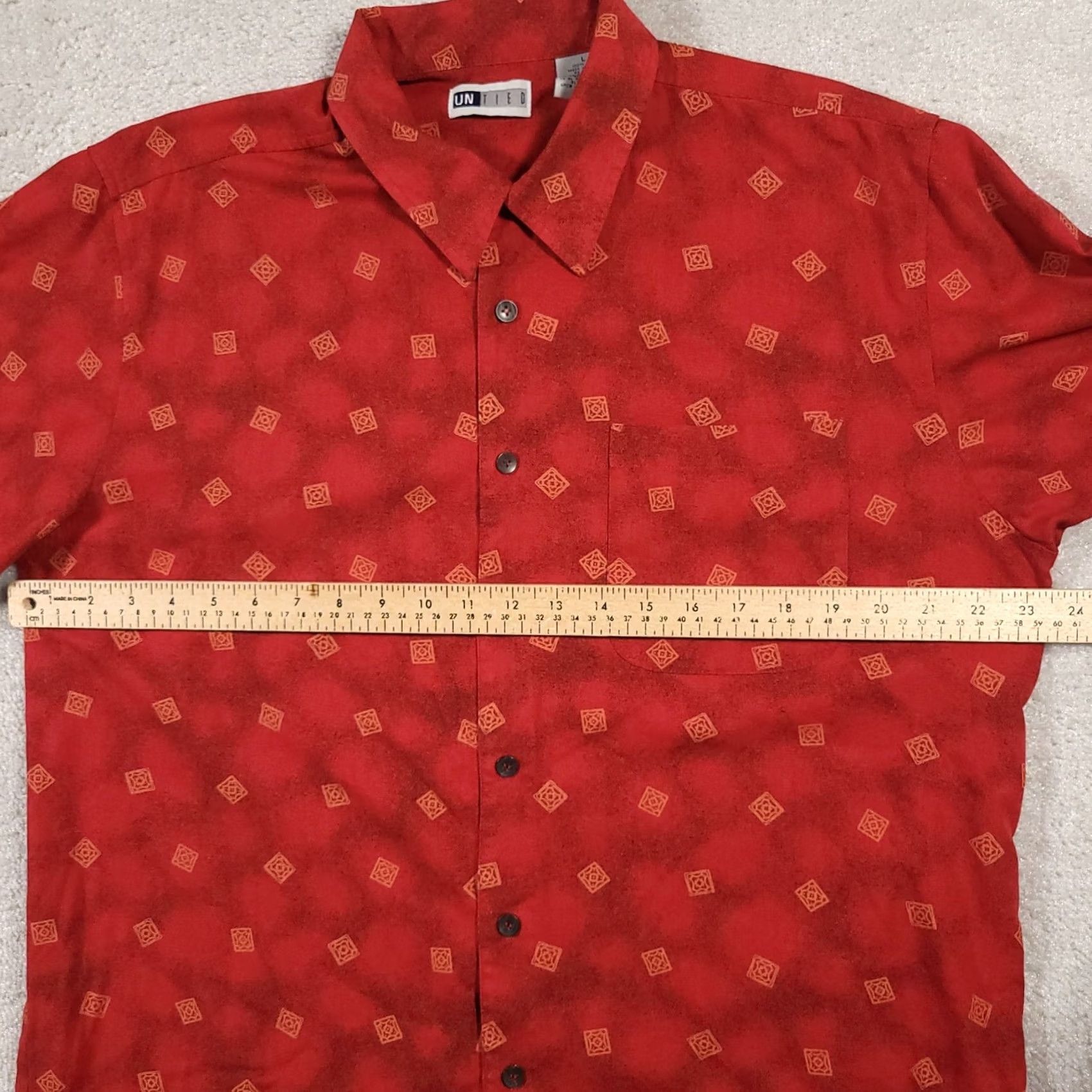 Vintage Untied Silk Shirt Men's Large Red Geometric S/S Hawaiian Tropical Caribbean Button-Up Shirt Size US L / EU 52-54 / 3 - 4 Thumbnail