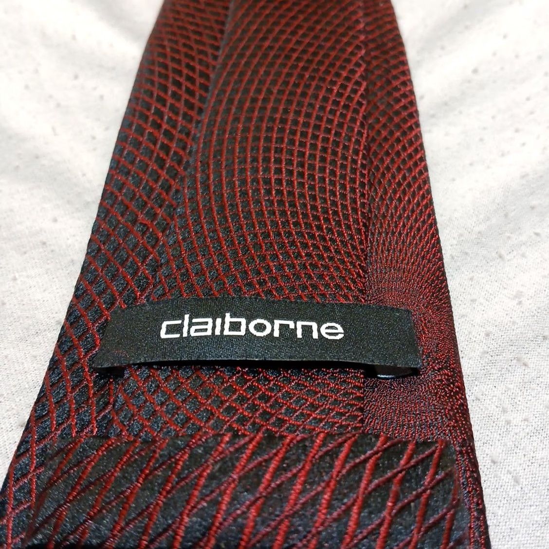 Liz Claiborne Claiborne Tie Silk Black Red Lined Pattern 59" x 3.25" Mens Geometric Classic Patterned Tie Size ONE SIZE - 4 Thumbnail
