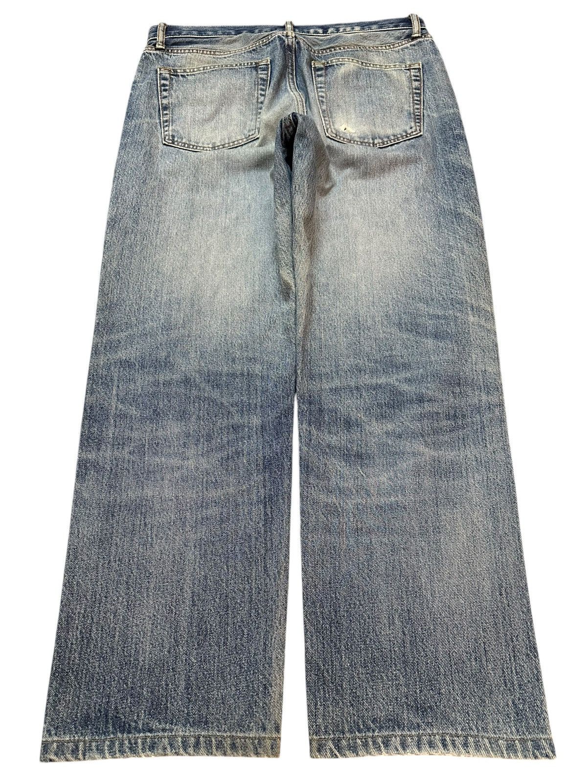 Uniqlo Vintage Japanese Uniqlo Faded Wash Distressed Loose Jeans Size US 32 / EU 48 - 2 Thumbnail