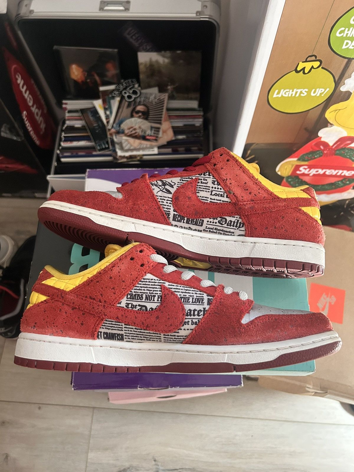 Nike Nike Dunk Low Premium SB QS ‘Crawfish’ Size US 10 / EU 43 - 2 Thumbnail