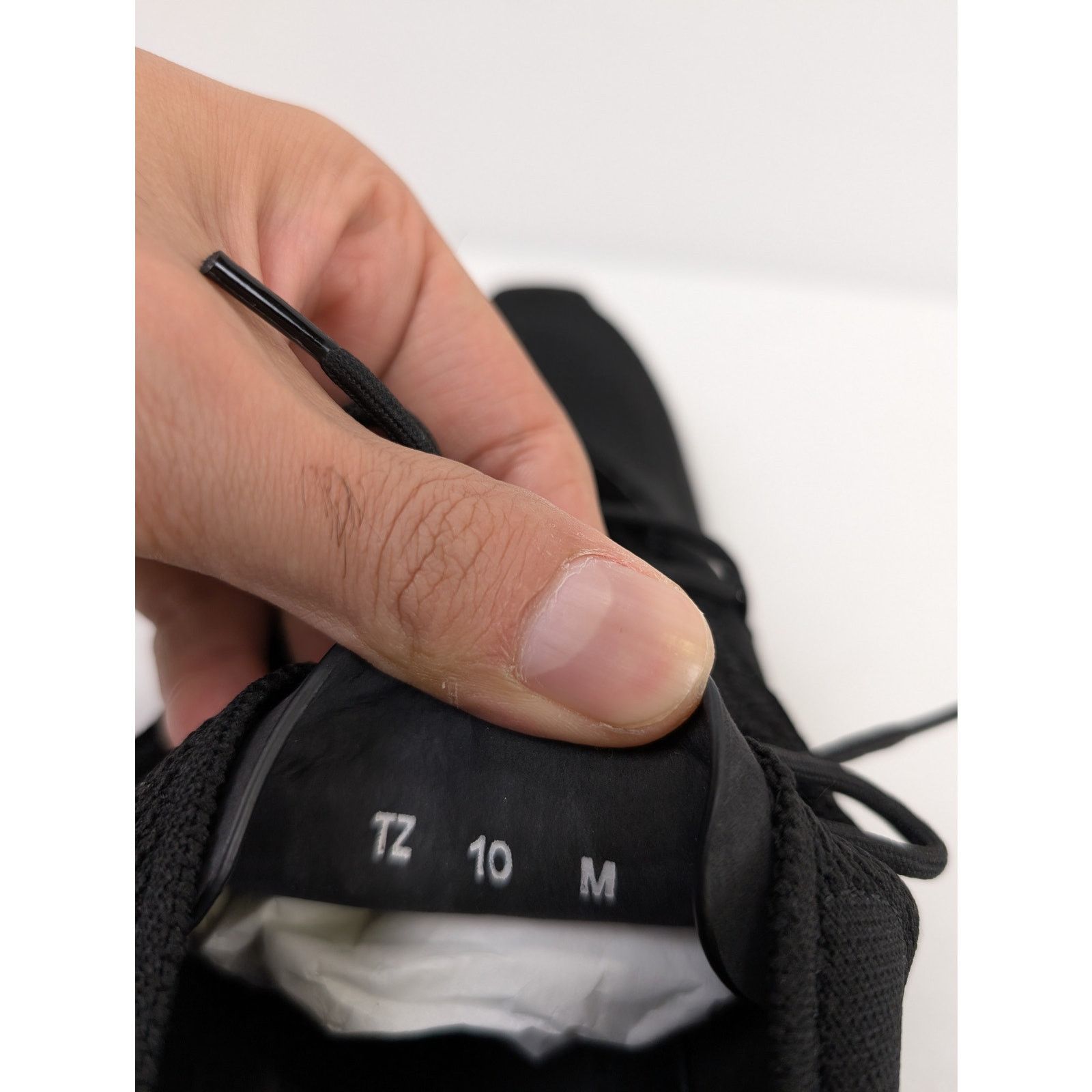 Salvatore Ferragamo o1rshd1 Nima Knit Men Shoes Fashion Sneaker in Black Size US 10 / EU 43 - 14 Thumbnail