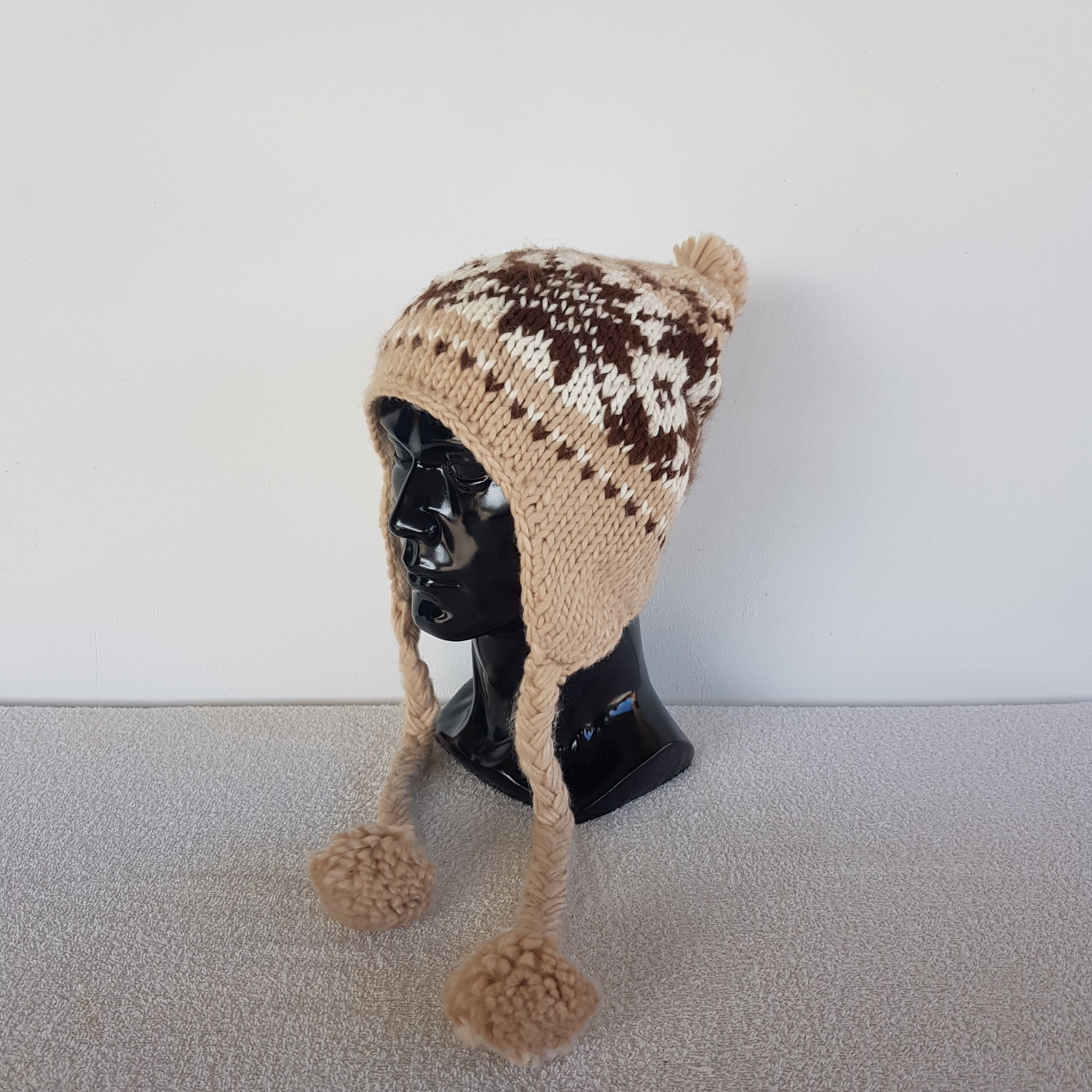Other Vintage Japanese Earflap Beanie Winter Snow Caps Knit Hats. Size ONE SIZE - 2 Thumbnail