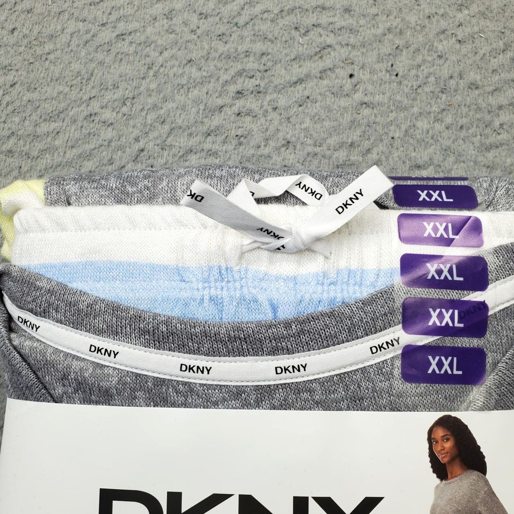 DKNY DKNY 2 Piece Capri Pajama Set Womens Size XXL Multicolor Knit Short Sleeve Pullover NWT Size XXL / US 16-18 / IT 52-54 - 4 Thumbnail
