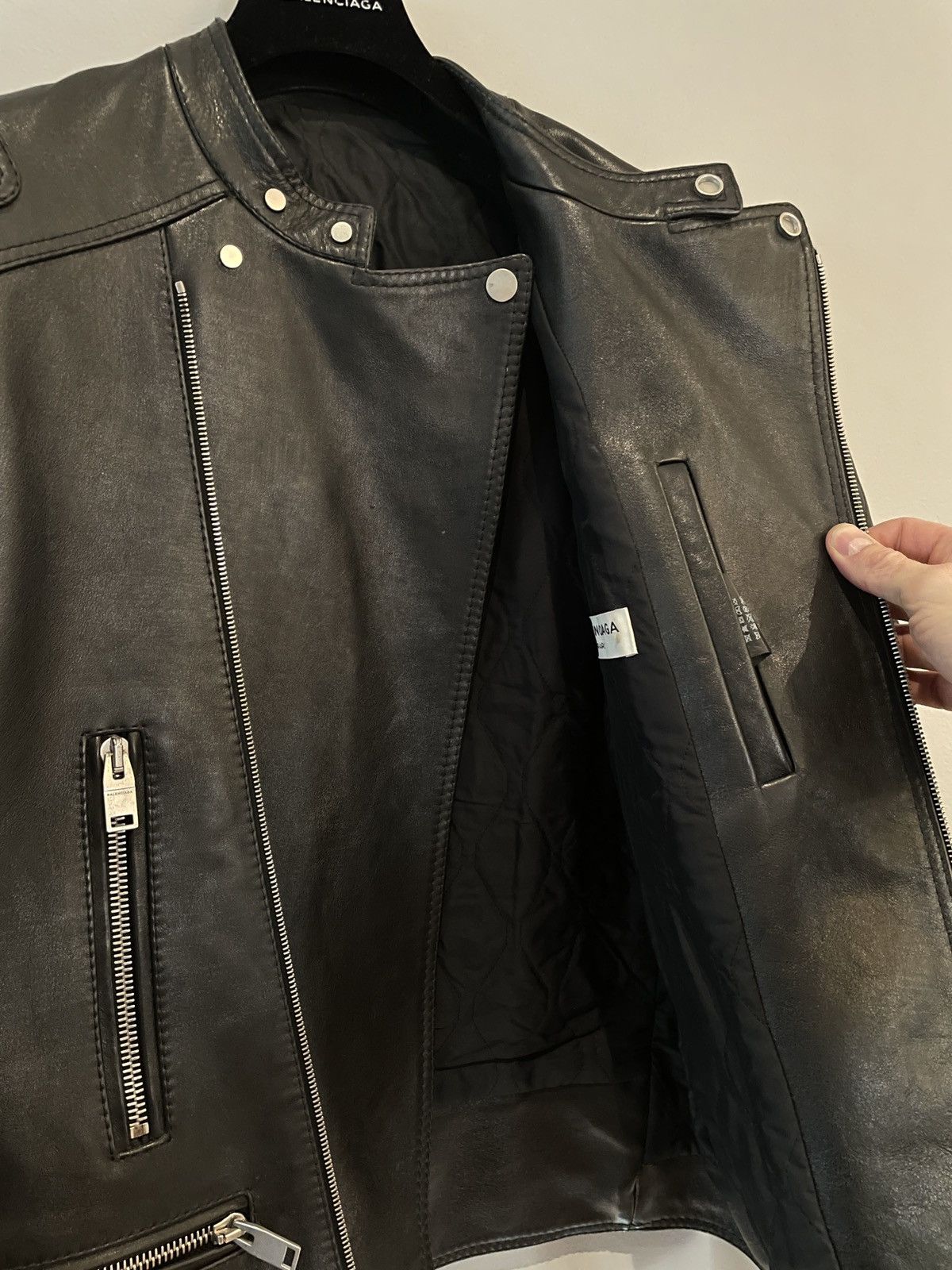 Balenciaga Balenciaga Black Leather Zipper Moto Jacket 40 US 50 EURO Size US M / EU 48-50 / 2 - 17 Thumbnail