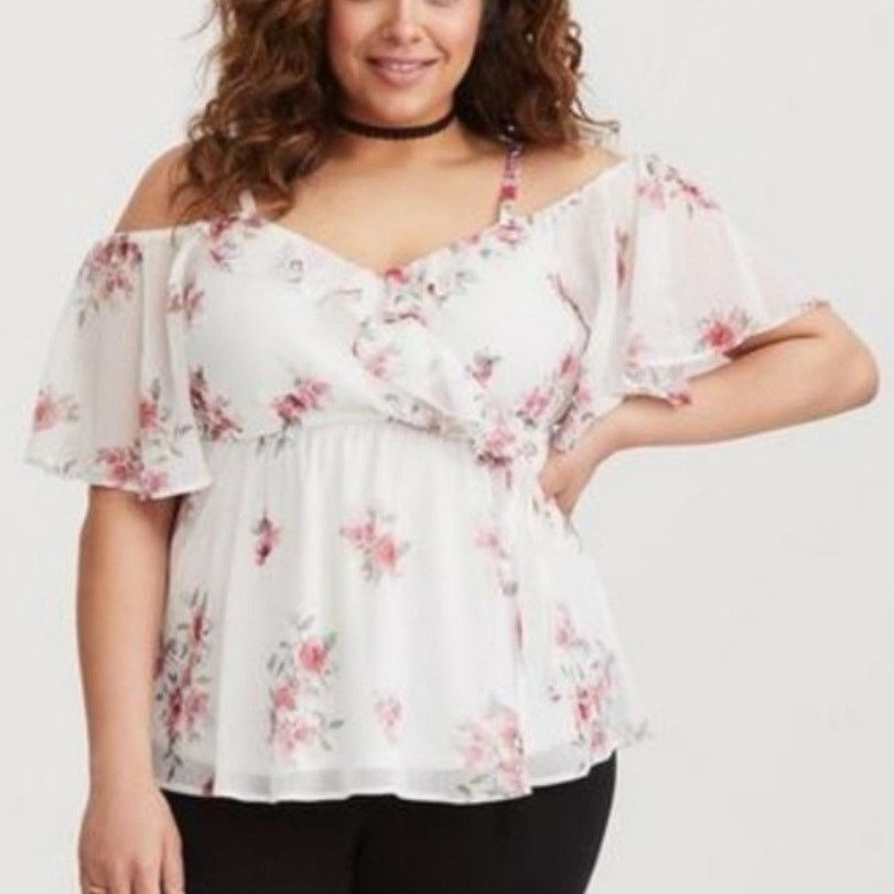 Torrid Torrid Womens Floral Cold Shoulder Top Plus Size 2X Ruffle Size XXL / US 16-18 / IT 52-54 - 1 Thumbnail