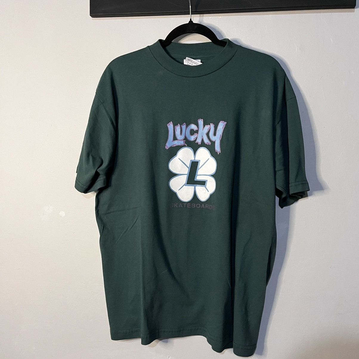 Vintage Vintage 90 Lucky skateboards tee Size US XL / EU 56 / 4 - 1 Thumbnail