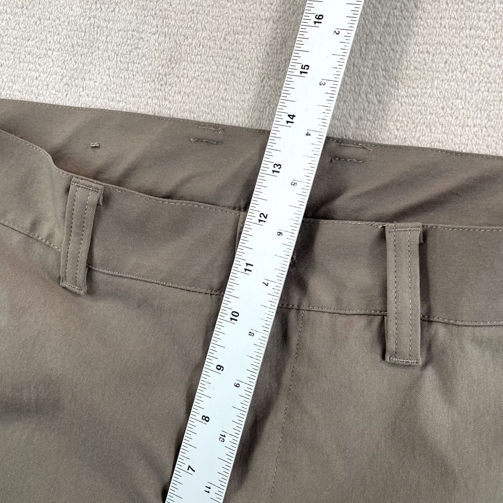 Lululemon LULULEMON Relaxed Trousers Men 32x28 Brown Cropped Tapered Leg Roomy Fit Pants Size US 32 / EU 48 - 7 Thumbnail