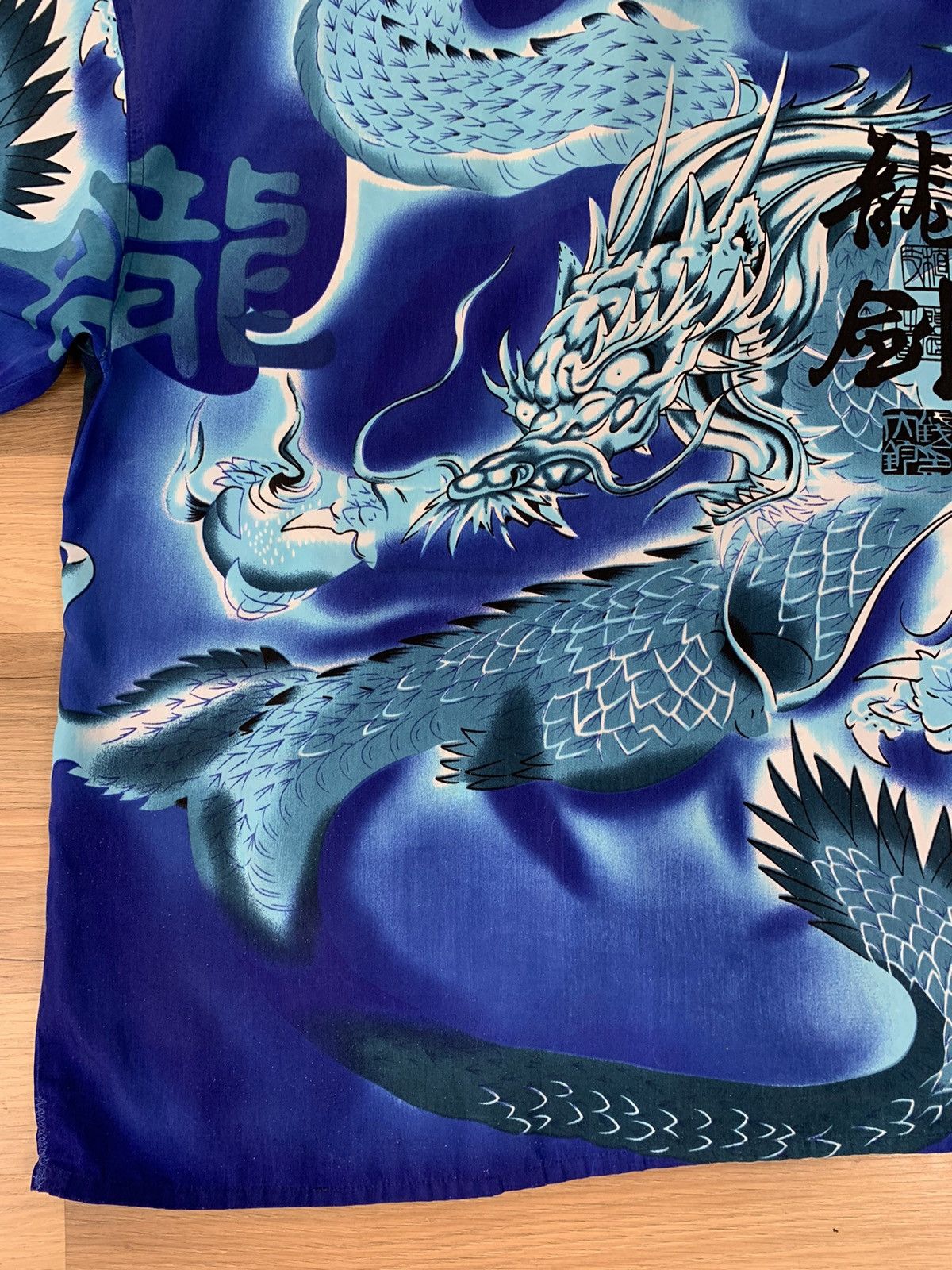 Vintage Vintage Y2K Japanese Style Dragon Button Up Shirt Size US XL / EU 56 / 4 - 20 Thumbnail