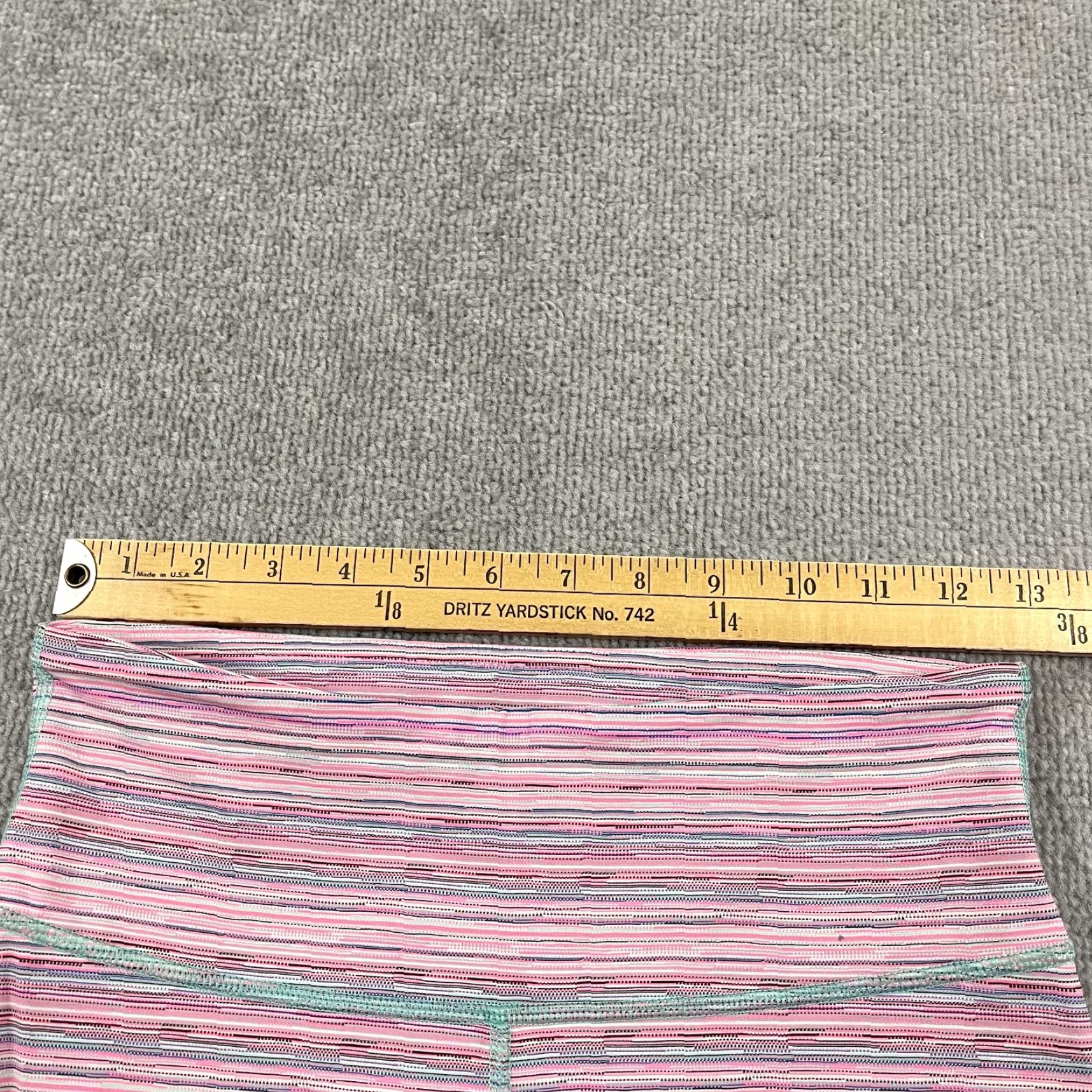 Lululemon VINTAGE? No. Lululemon Wunder Under Crop II Womens Sz 6 W26 L21 Pink Stripe Active Yoga Gym Size ONE SIZE - 5 Thumbnail
