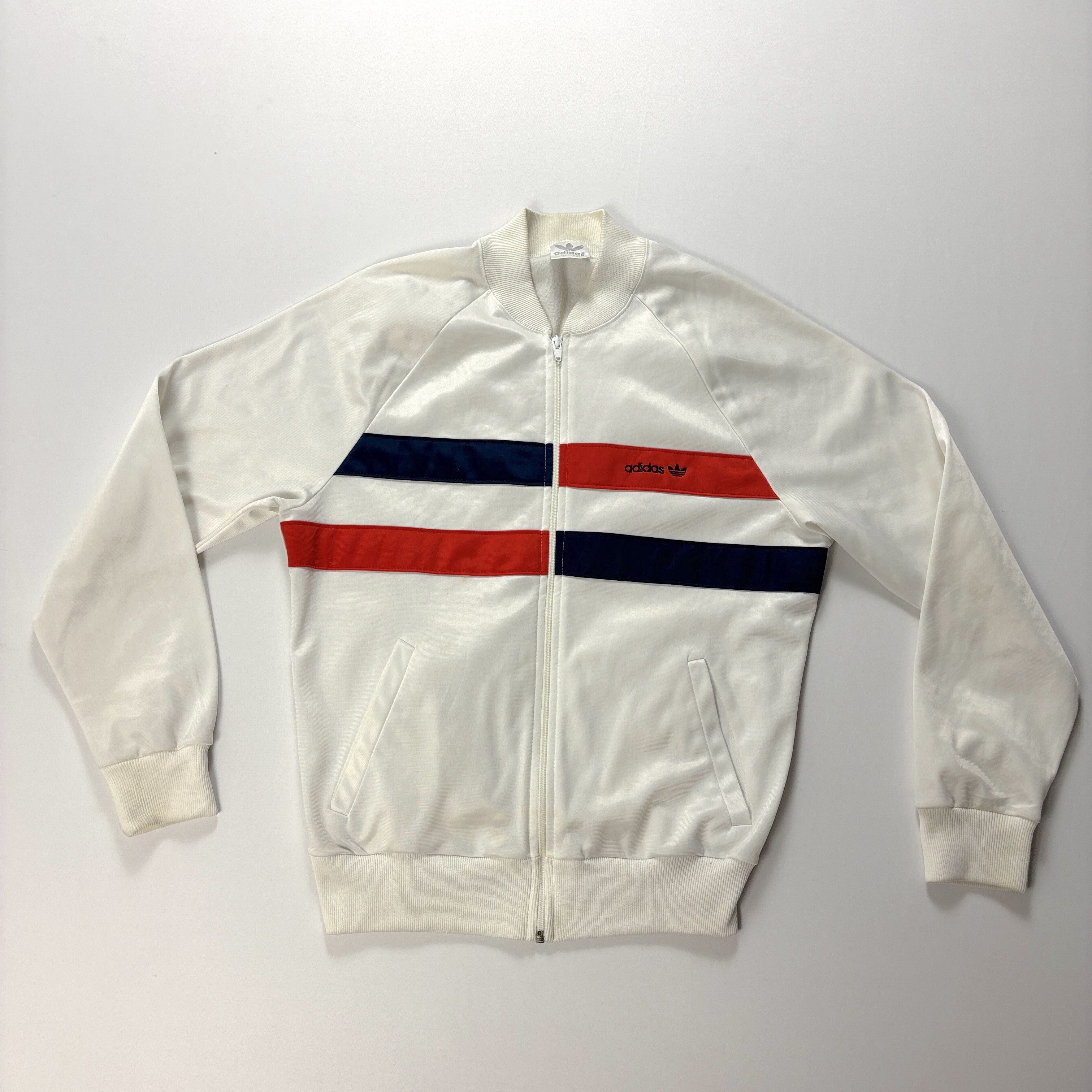 Adidas Vintage Adidas Polyester Track Jacket White Sz M Trefoil USA Size US M / EU 48-50 / 2 - 1 Thumbnail