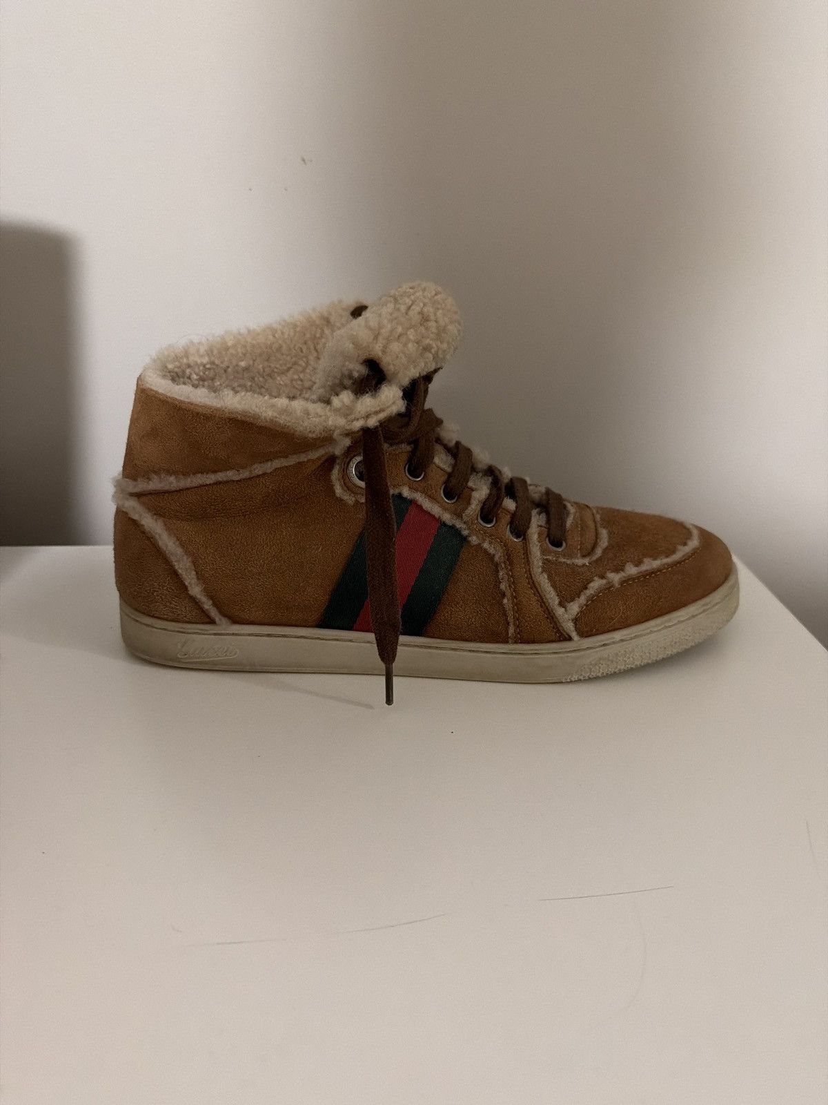 Gucci Gucci Fur Hi Top Sneakers Size US 8 / EU 41 - 1 Thumbnail