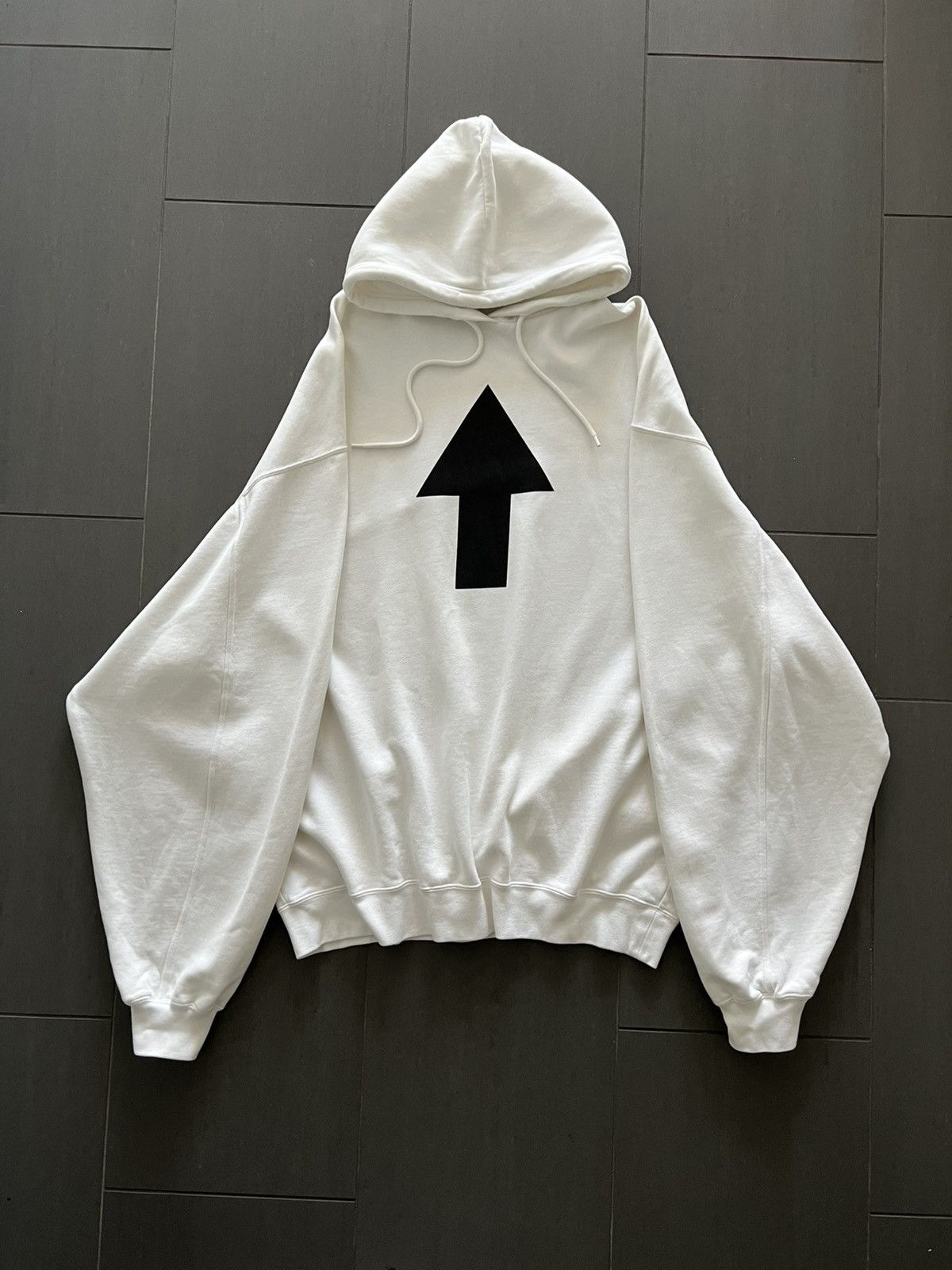 Balenciaga Up Arrow WIFI ! Ultra Oversized Dropped Shoulder Hoodie Size US XL / EU 56 / 4 - 1 Thumbnail