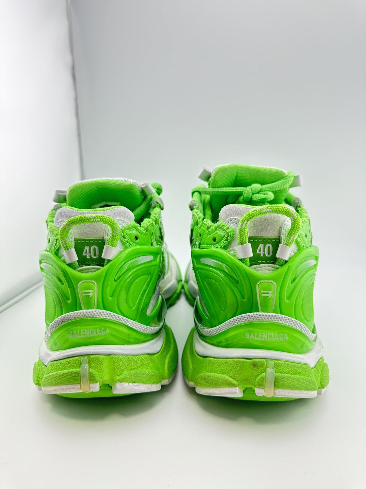 Balenciaga BALENCIAGA RUNNER SNEAKER ‘FLUO GREEN’ SIZE 40 Size US 7 / EU 40 - 4 Thumbnail