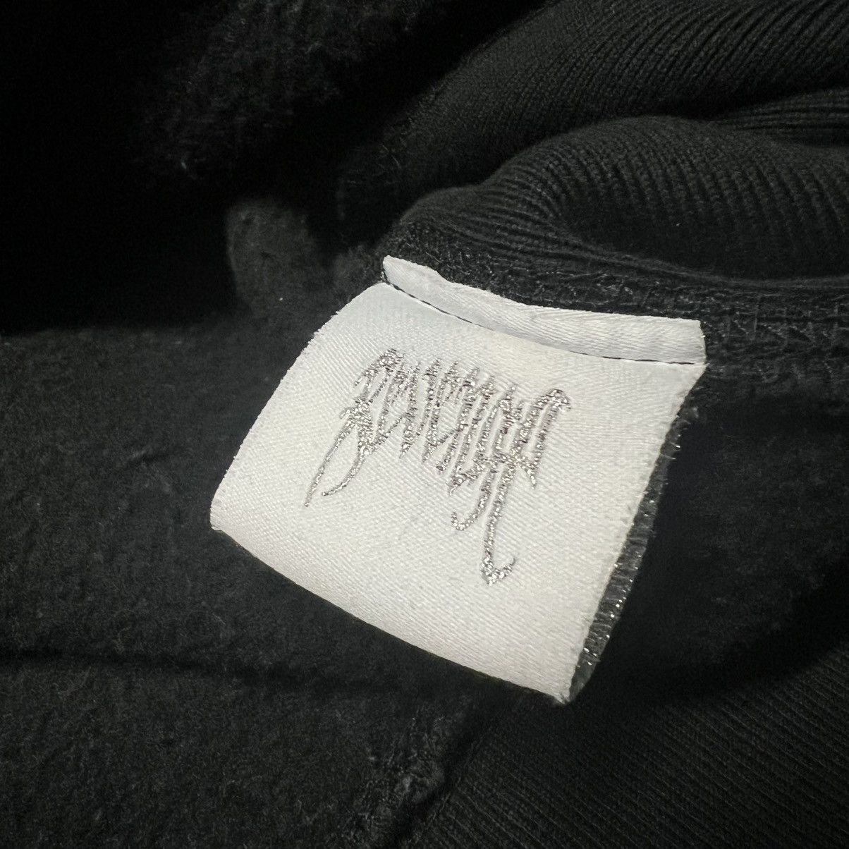 Hypebeast × Revenge REVENGE “Revenge Is In The Creators Hands” Hoodie Sweater Size US M / EU 48-50 / 2 - 10 Thumbnail