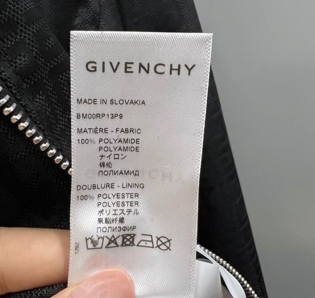 Givenchy Givenchy Black All-over Subtle Pattern Hooded Jacket J41 Size US S / EU 44-46 / 1 - 5 Thumbnail