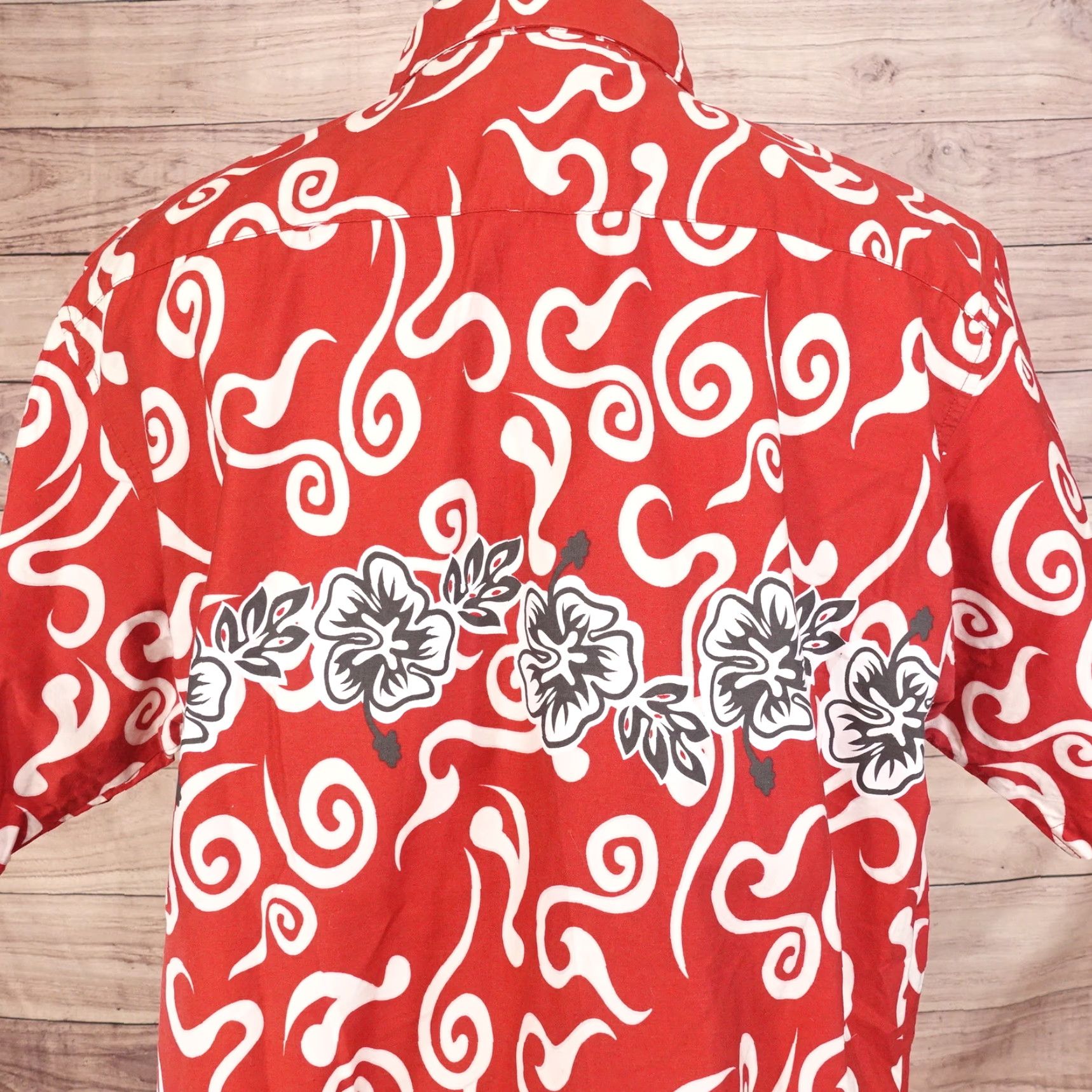 Vintage PINEAPPLE CONNECTION Red Floral Hawaiian Button-Up Shirt Mens XL Size US XL / EU 56 / 4 - 5 Thumbnail