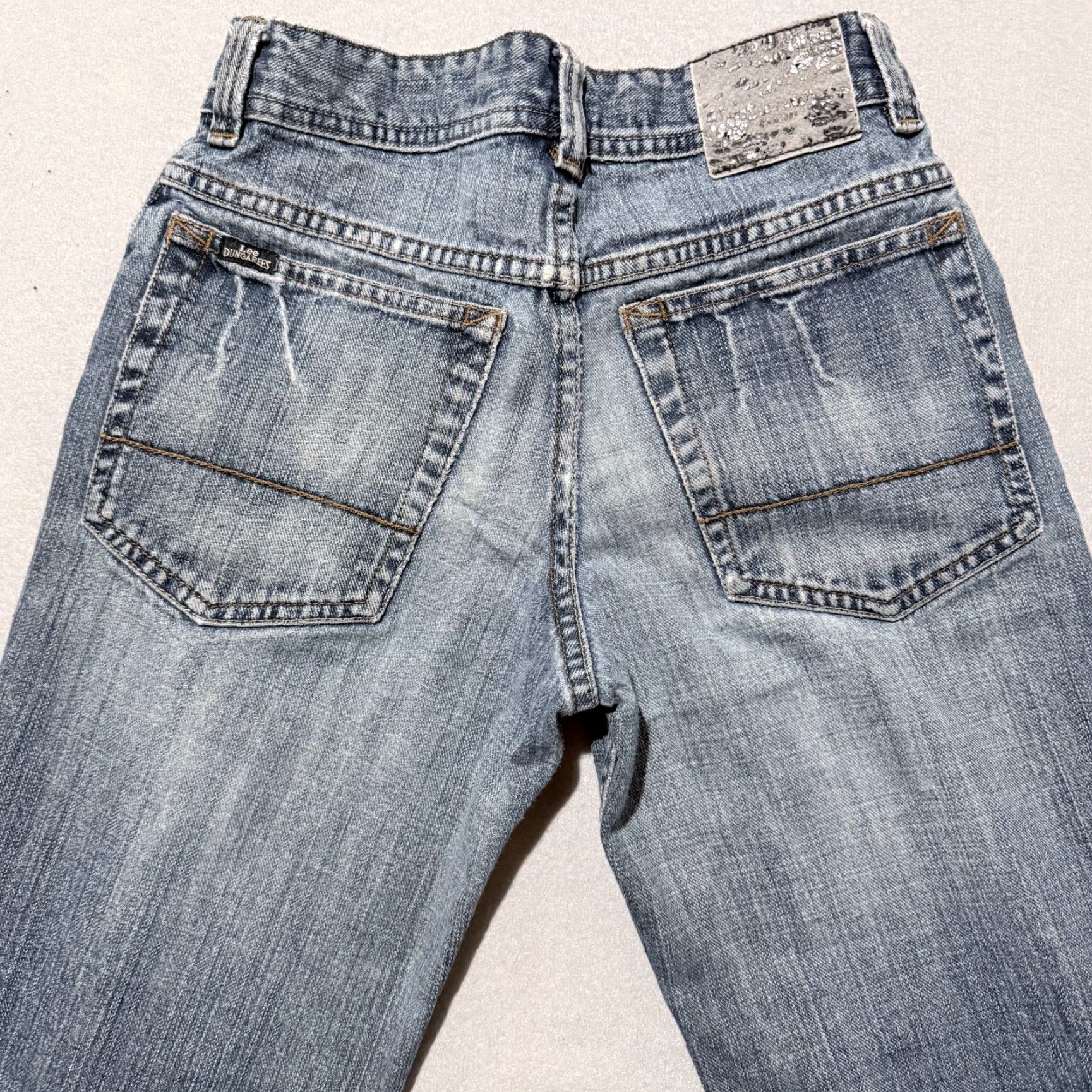 Lee Lee Jeans Women Mid Wash Distressed Straight 12R Blue 26W 5-Pocket Denim Size 34" / US 12 / IT 48 - 3 Thumbnail