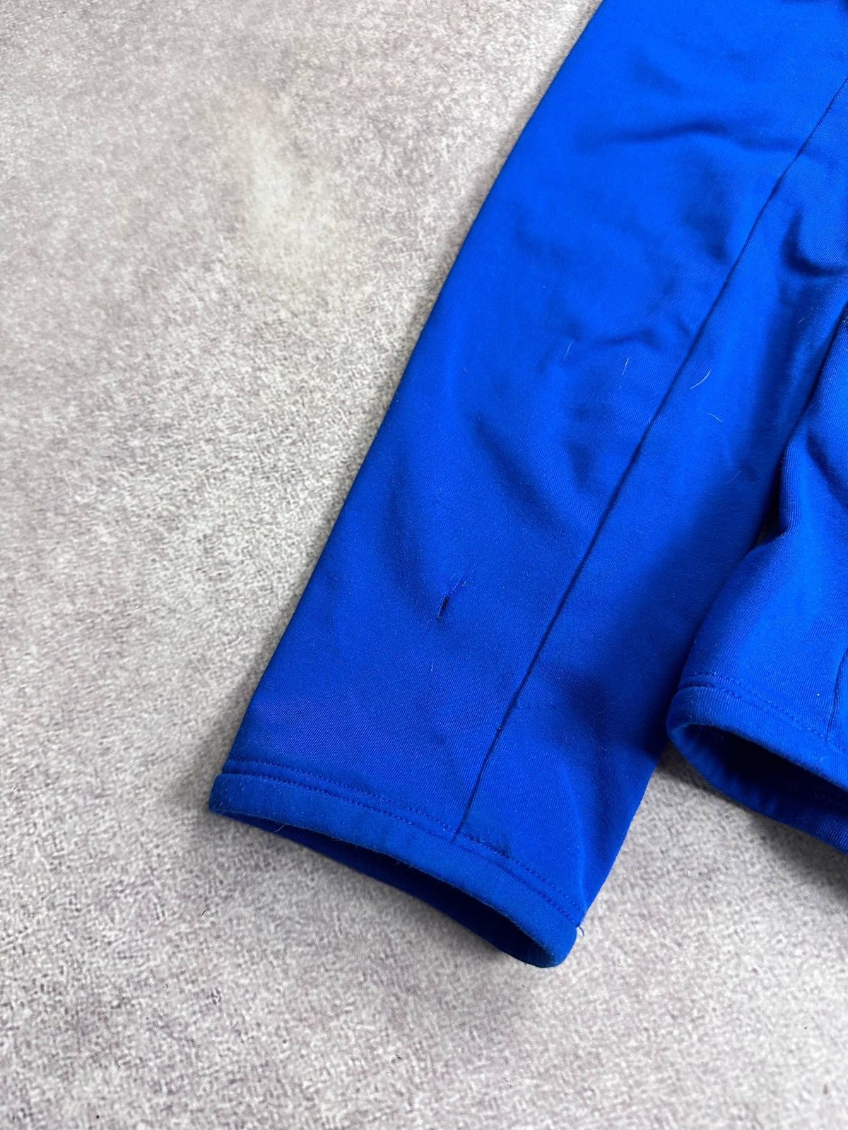 Arc'teryx Vintage Arc'teryx Big Logo Womans Zip Hoodie XS Size XS / US 0-2 / IT 36-38 - 6 Thumbnail