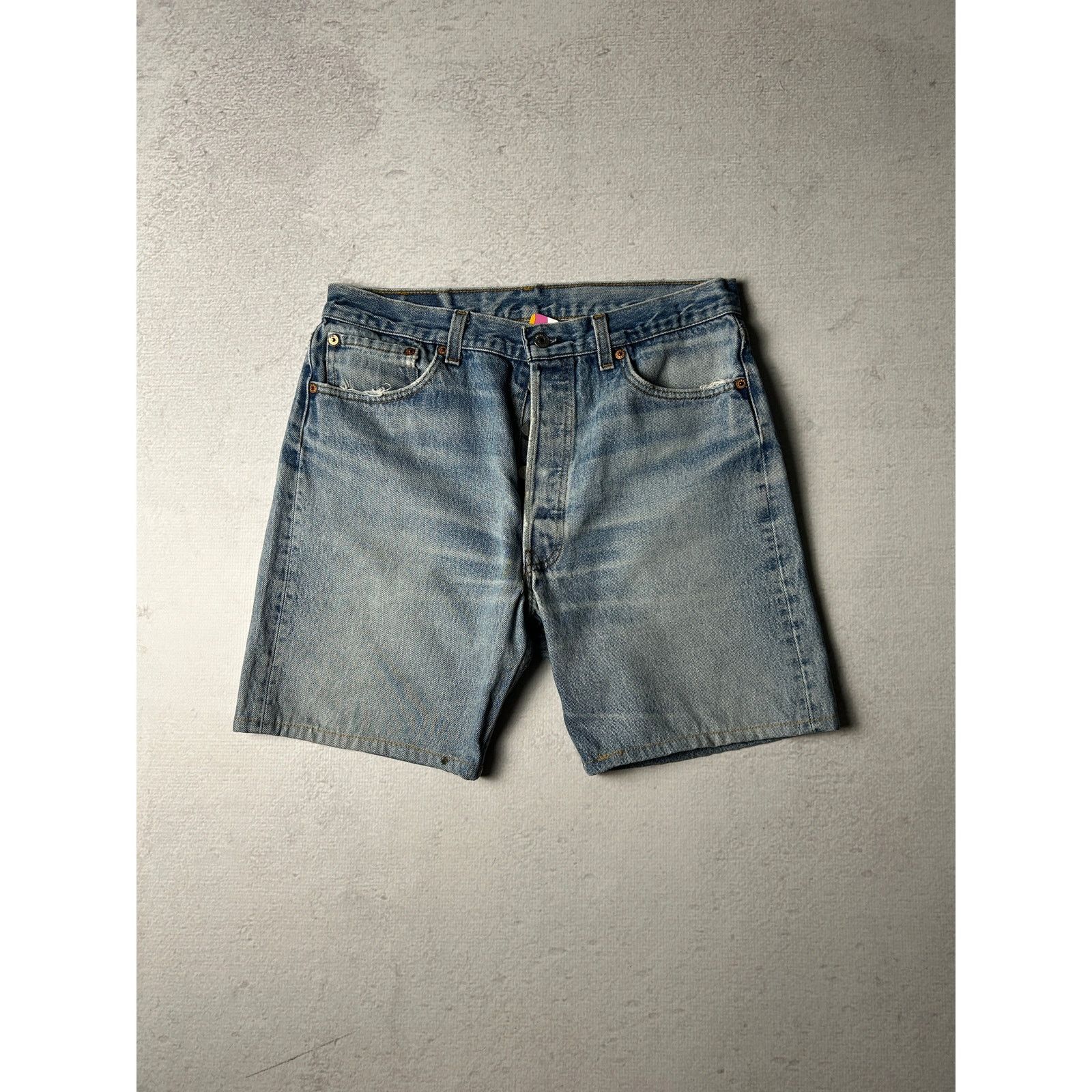 Levi's Vintage 90s Levis Blue Denim Jean Shorts - Mens 36Wx7L Size US 36 / EU 52 - 1 Thumbnail