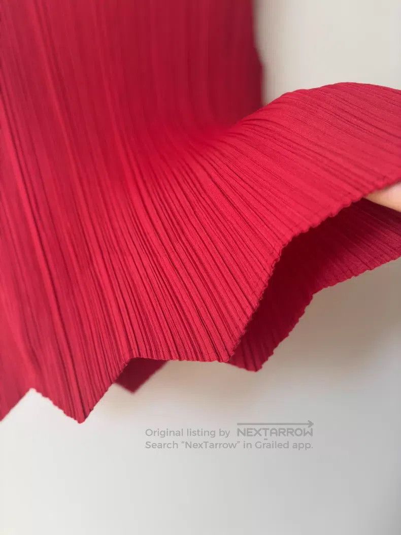 Issey Miyake Issey Miyake Red V-neck irregular vest Size L / US 10 / IT 46 - 2 Thumbnail