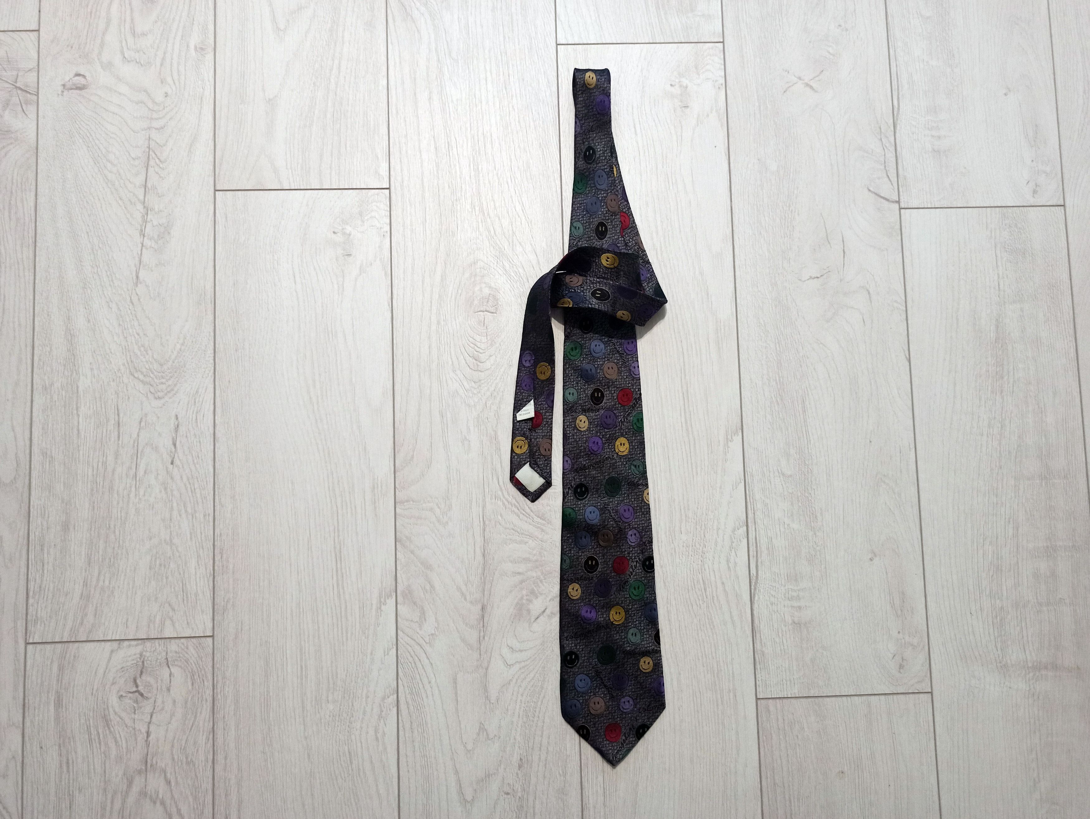 Moschino rare silk tie