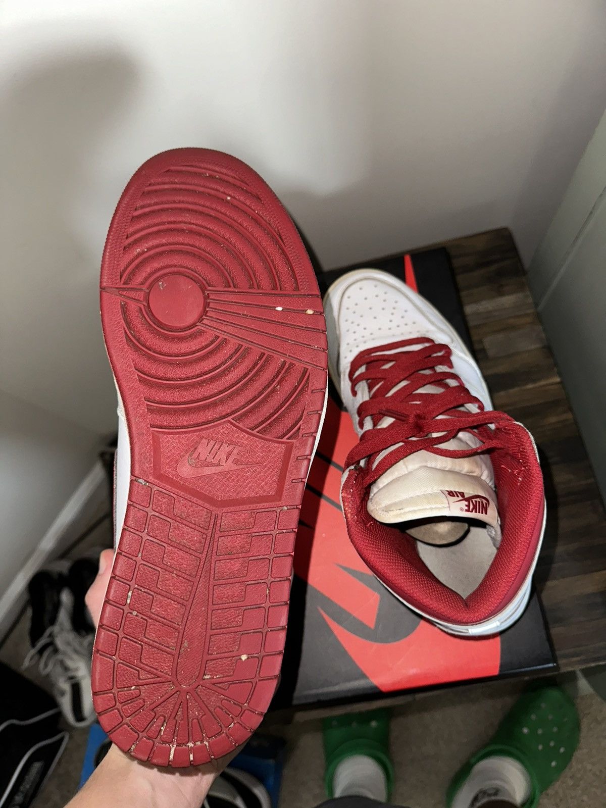 Jordan Brand × Nike Jordan 1 Metallic Red Size US 11 / EU 44 - 6 Thumbnail