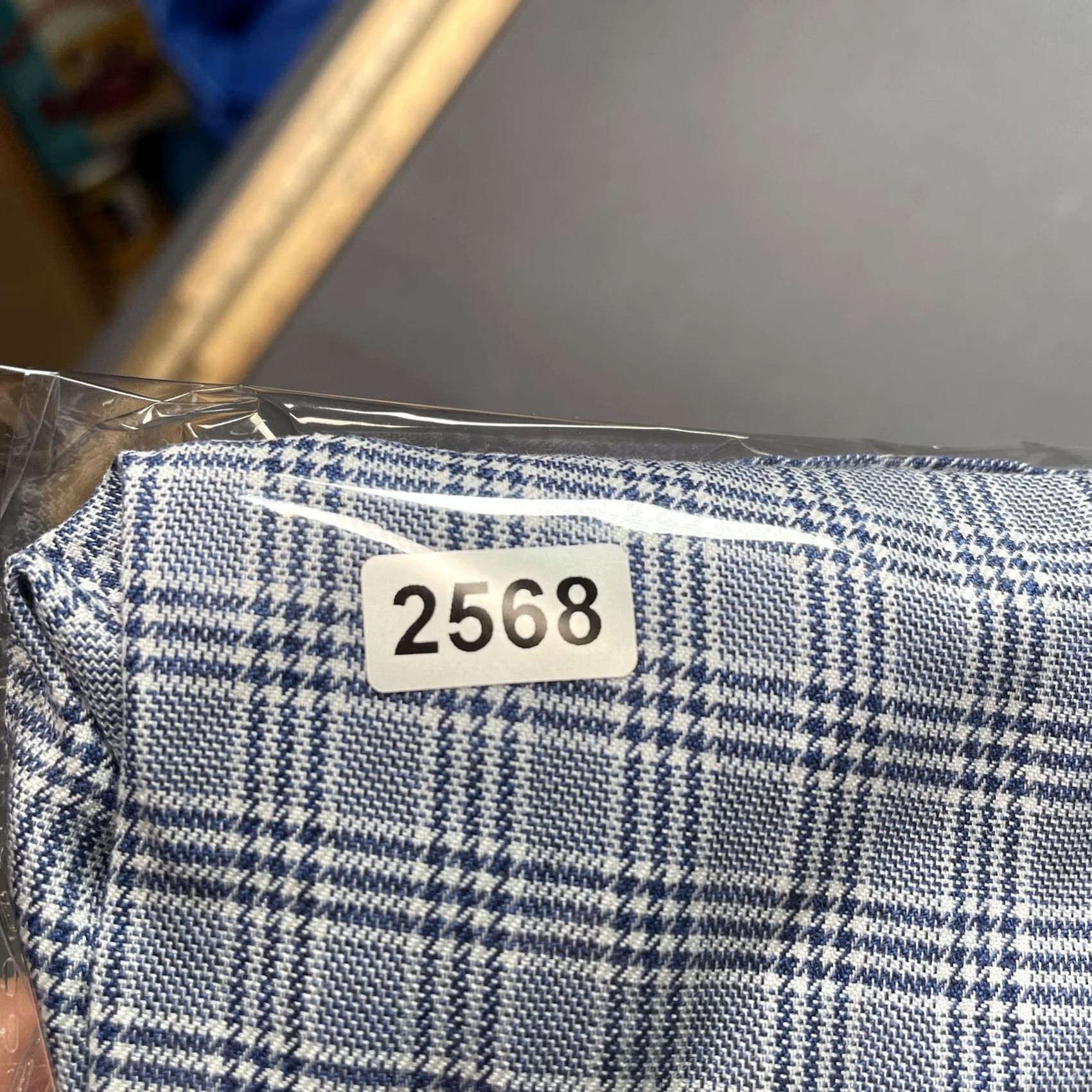 Suitsupply Suitsupply Shirt Mens XL Blue Check Long Sleeve Button-Up Egyptian Cotton Size US XL / EU 56 / 4 - 5 Thumbnail