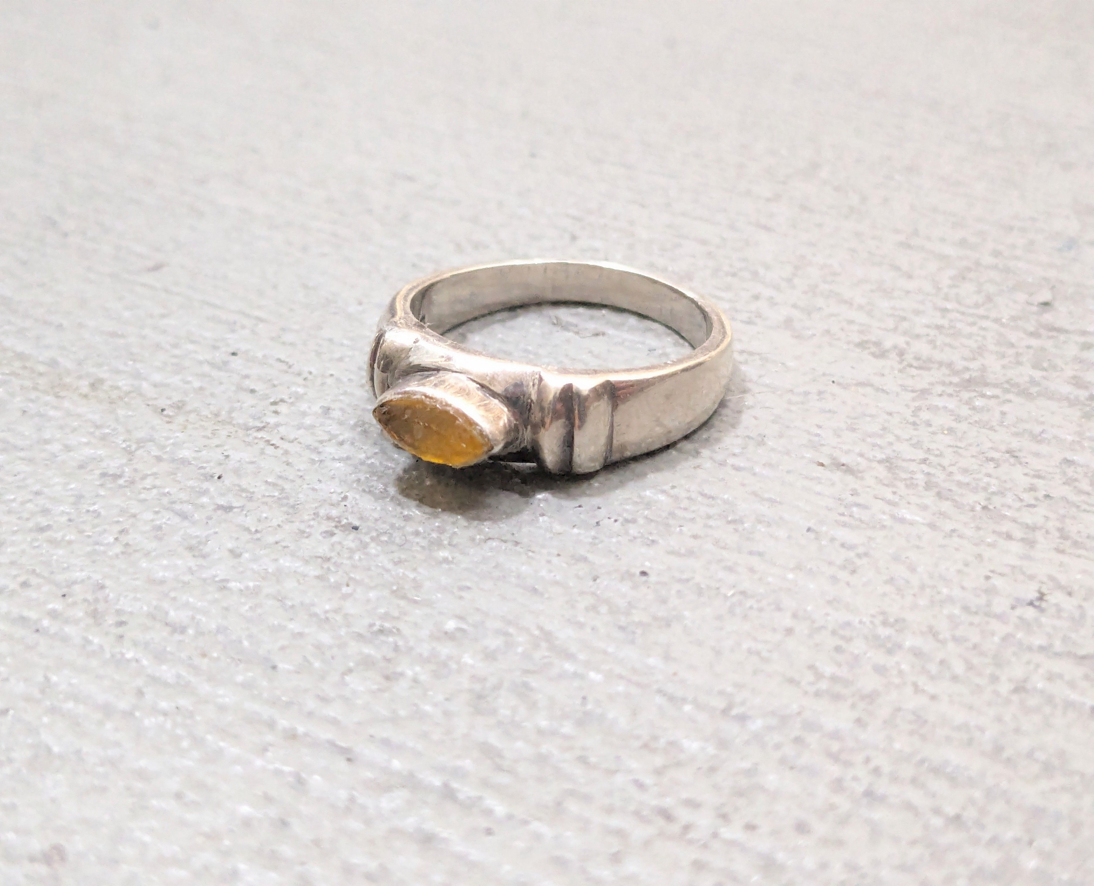 Jewelry Vintage Sterling Silver Ring 8.75 Marquise Yellow Glass Size ONE SIZE - 2 Thumbnail