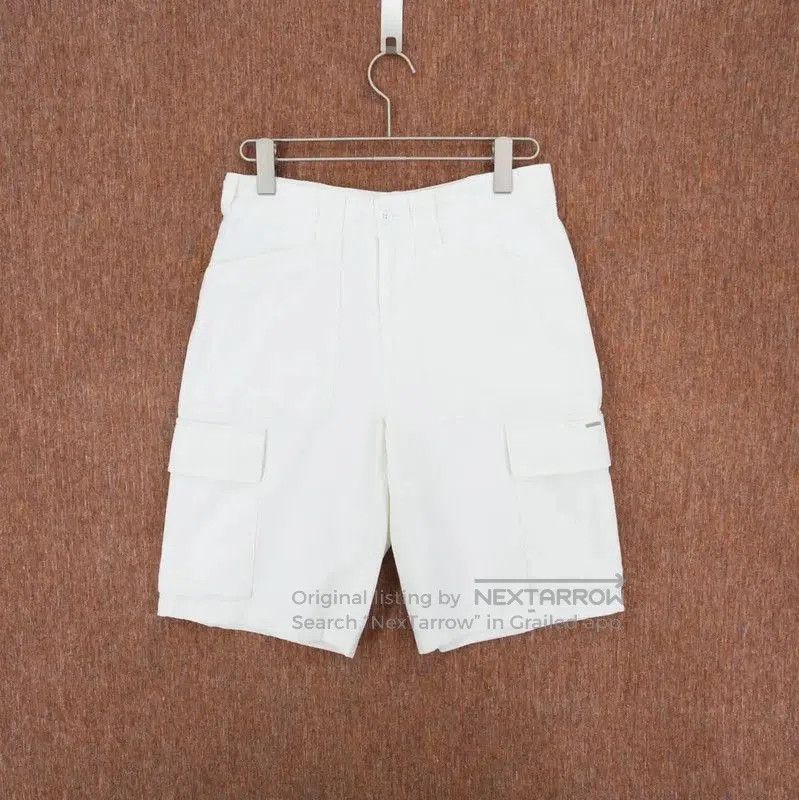 Louis Vuitton Louis Vuitton Women's White Denim Shorts . Size 26" / US 2 / IT 38 - 1 Thumbnail