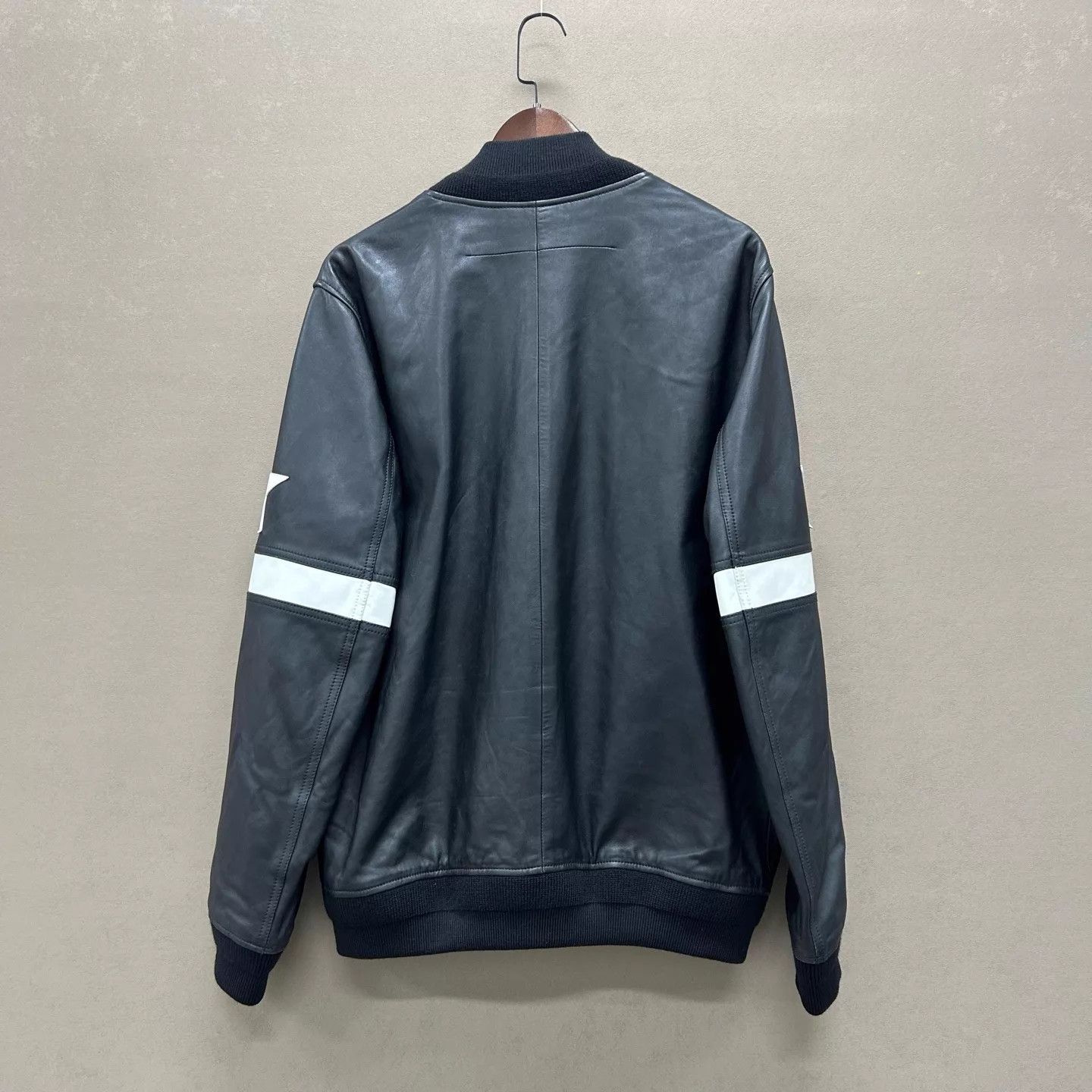 Givenchy Givenchy Black 5-star Leather Jacket 99 New Size US XL / EU 56 / 4 - 2 Thumbnail
