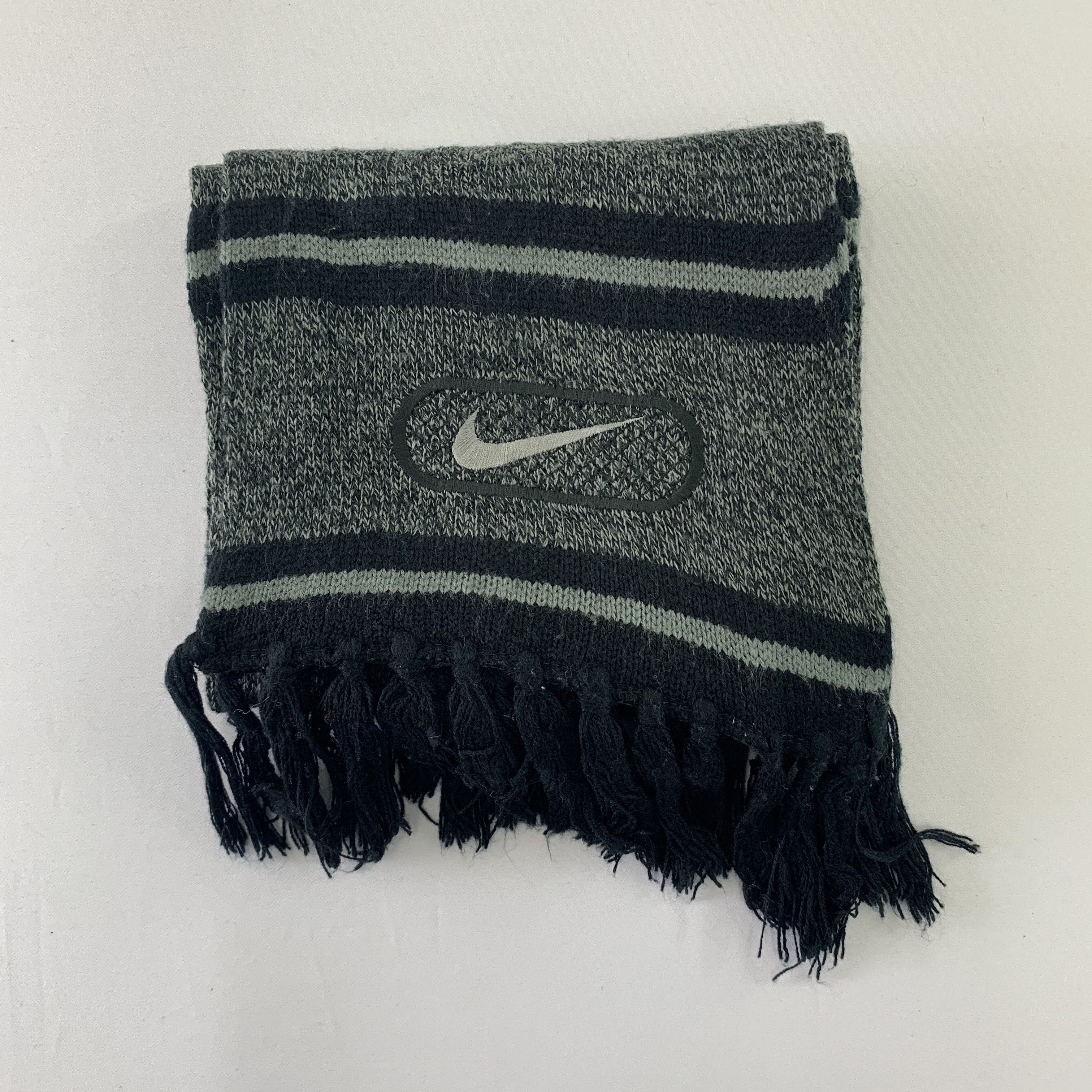 Nike Nike Scarf Wool Muffler Neck Wrap BL4233 Size ONE SIZE - 4 Thumbnail