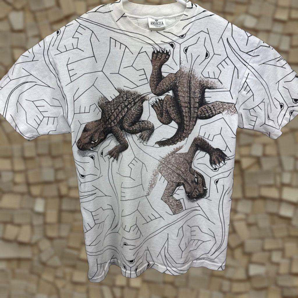 Gloverall VINTAGE MC Escher Reptile Pattern T-Shirt Men Medium Cotton 90s Art Nature All-Over Print Size US M / EU 48-50 / 2 - 1 Thumbnail