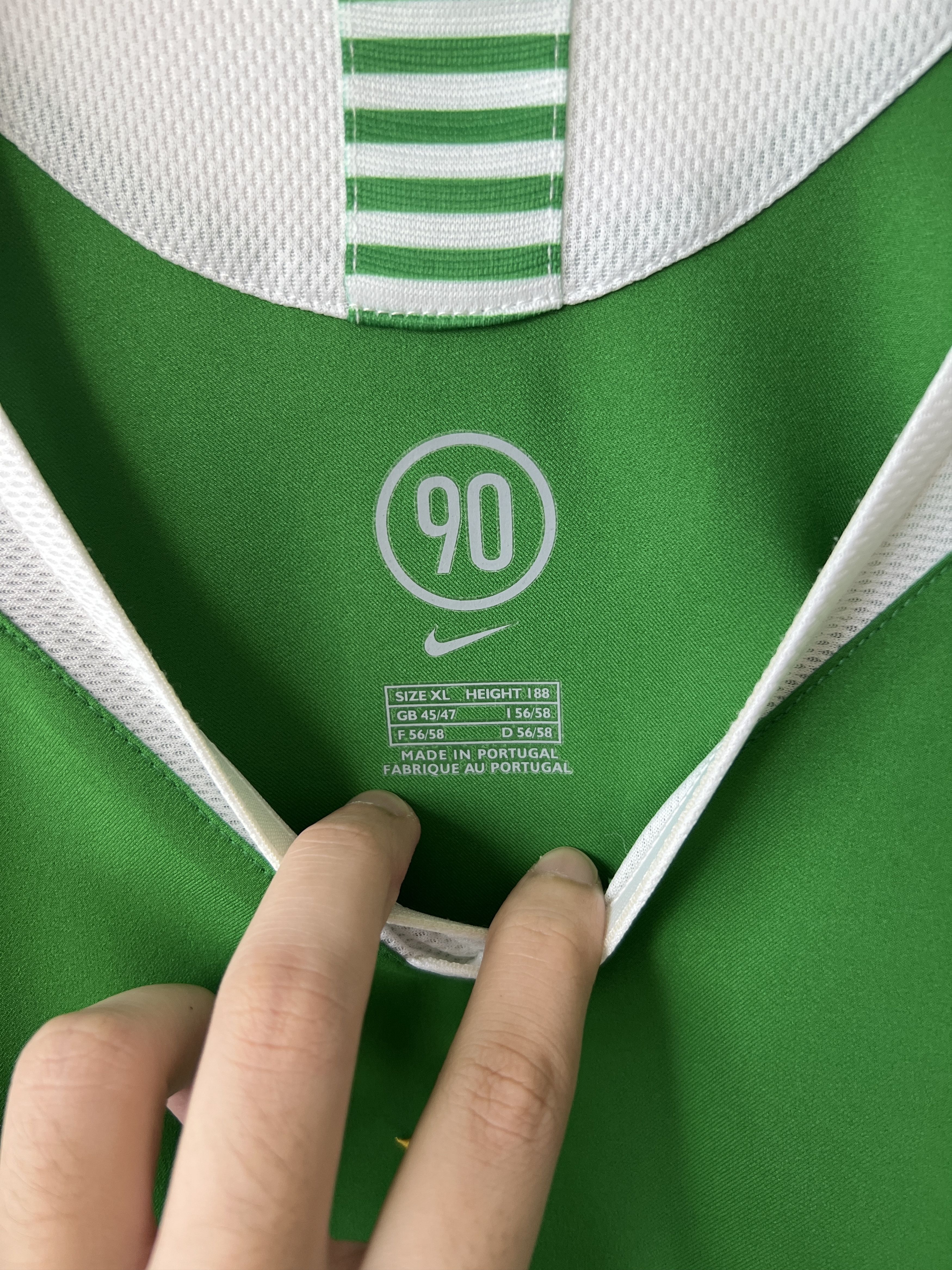 Nike (XL) Celtic 2005-06 Away Long Sleeve Shirt Keane #16 Kit Size US XL / EU 56 / 4 - 3 Thumbnail