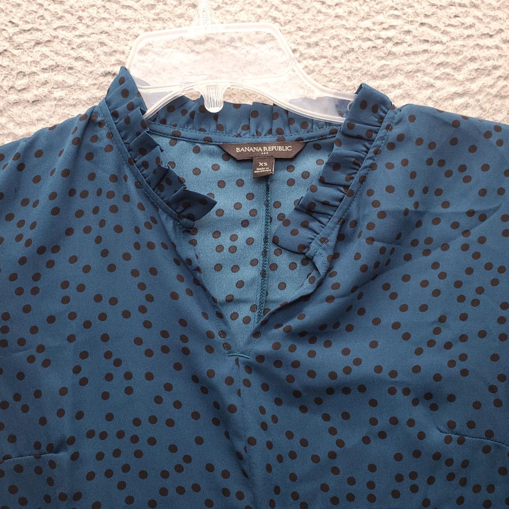 Banana Republic Banana Republic Blouse Womens XS Polka Dot Long Sleeve V-Neck Ruffle Top Size XS / US 0-2 / IT 36-38 - 3 Thumbnail