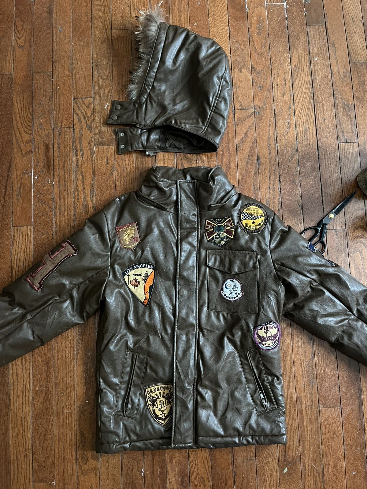 Japanese Brand Brown leather bomber/parka fur, patches Size US M / EU 48-50 / 2 - 12 Thumbnail