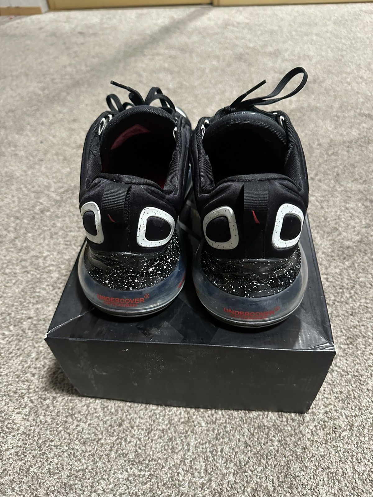Undercover Nike Air Max 720 x UNDERCOVER Black/University Red – Size 10 Size US 10 / EU 43 - 4 Thumbnail