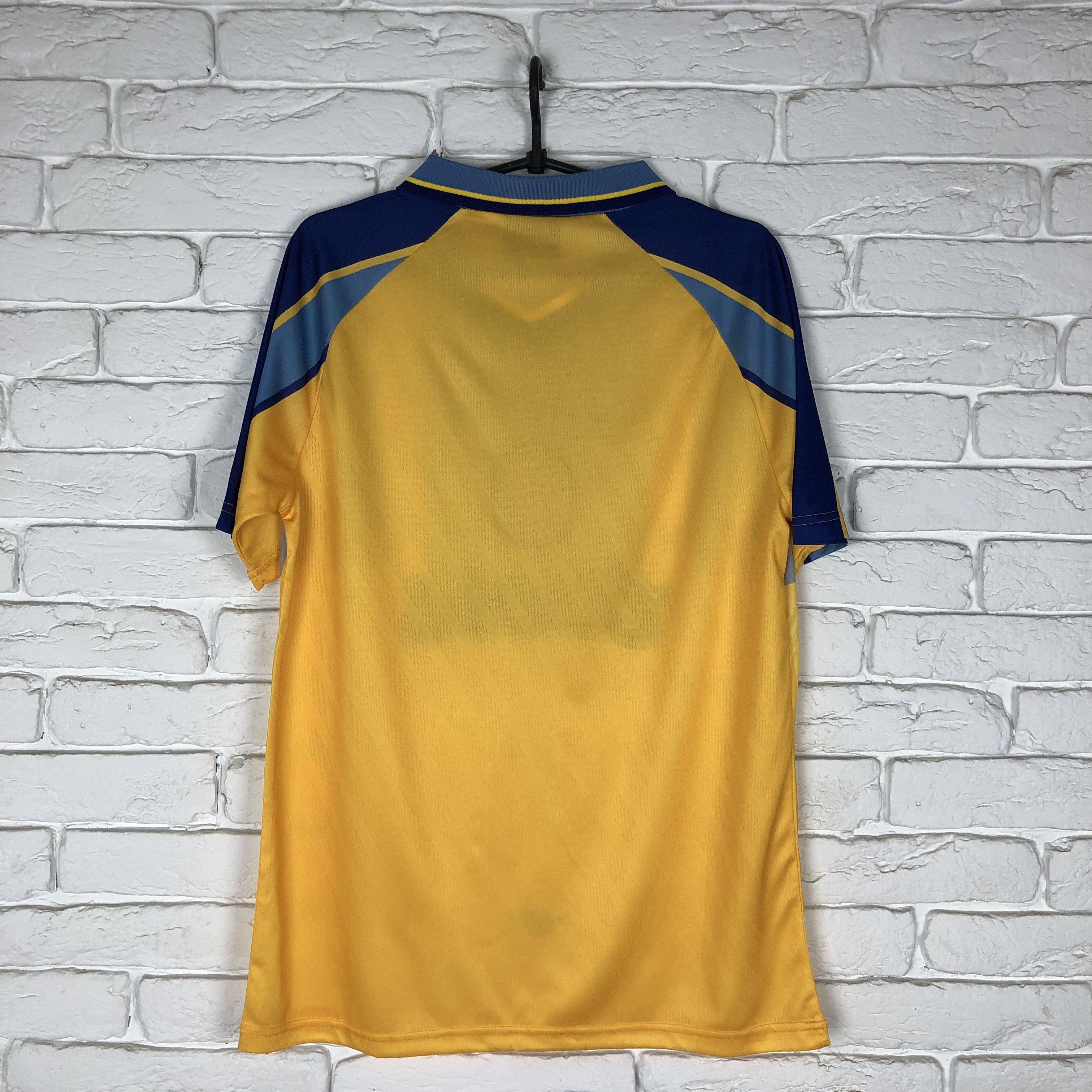 Chelsea Soccer Retro copy Chelsea 1996 1997 away soccer jersey Size US M / EU 48-50 / 2 - 4 Thumbnail