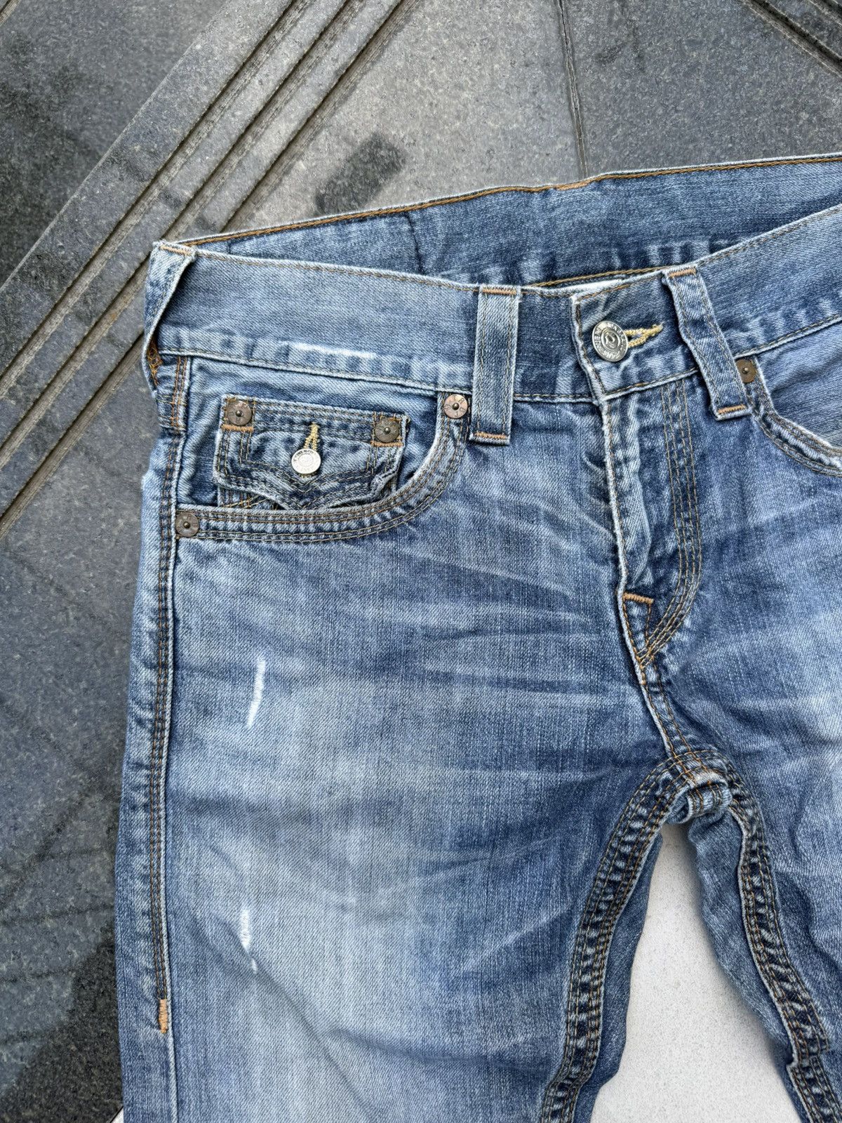 True Religion 90’s TRUE RELIGION RARE POCKET LOGO Y2K VINTAGE DENIM PANTS Size US 29 - 9 Thumbnail
