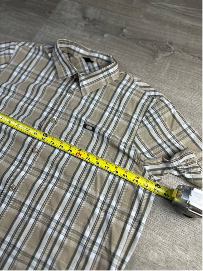 Oakley Vintage Oakley Plaid Button Down Shirt XL Beige Size US XL / EU 56 / 4 - 8 Thumbnail