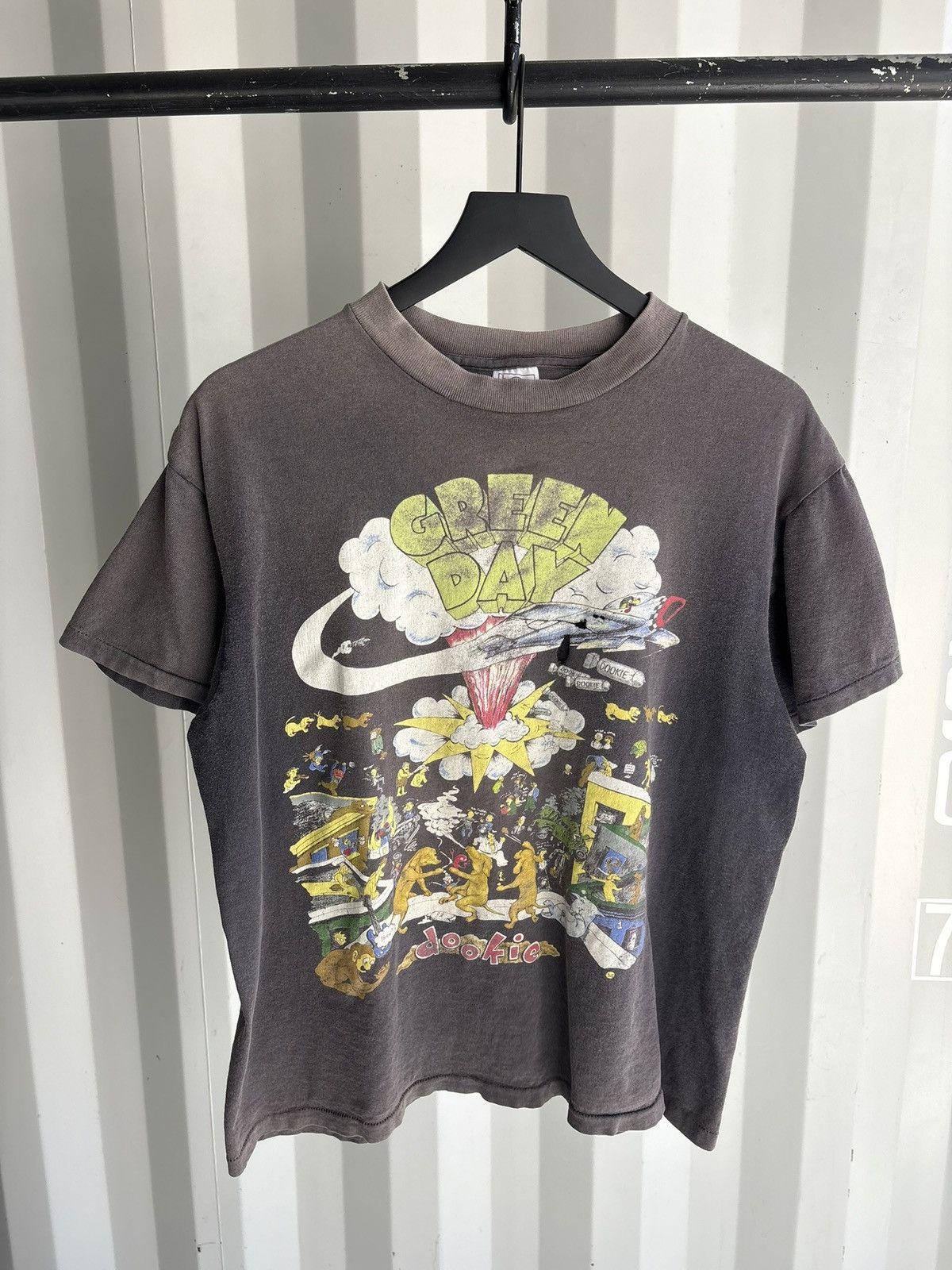 Band Tees Vintage Green Day Dookie Shirt Faded Distressed Grunge Band Size US L / EU 52-54 / 3 - 1 Thumbnail