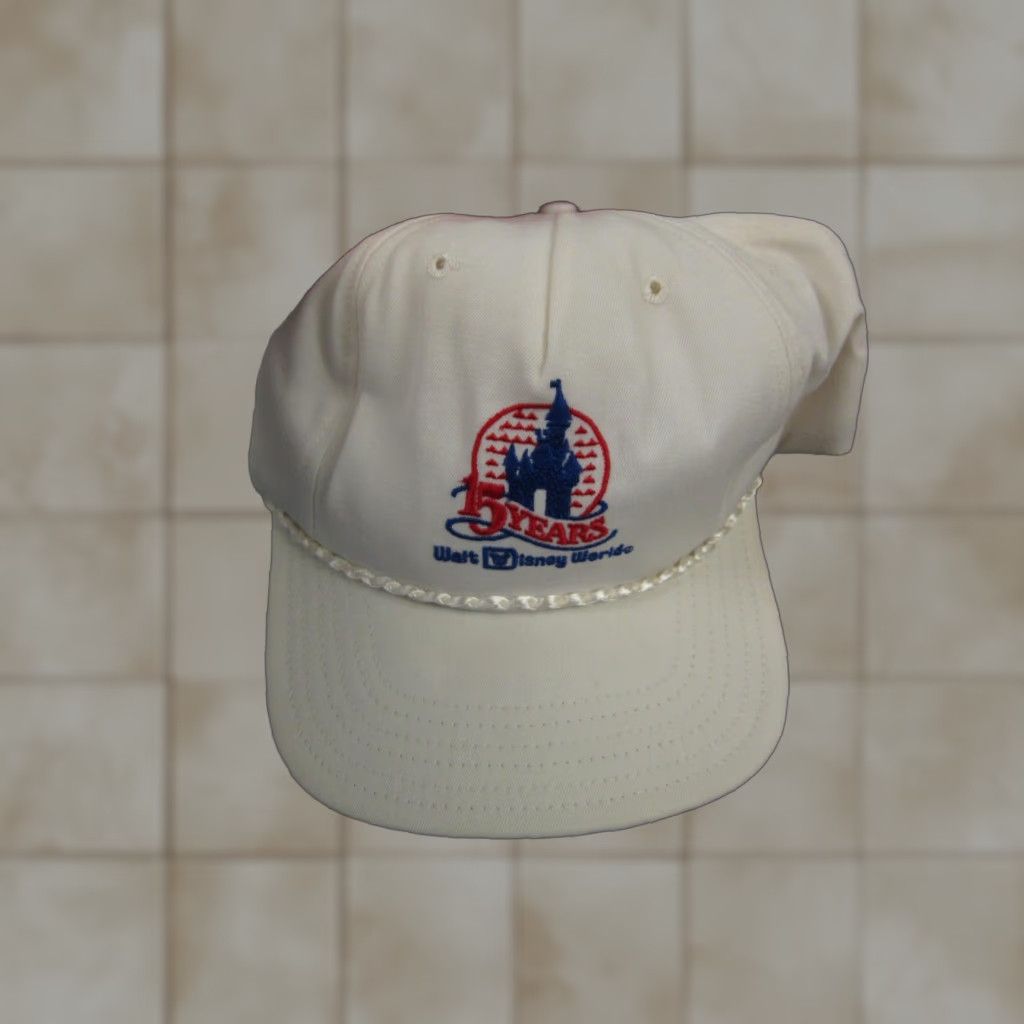 New Era VINTAGE Walt Disney World Snap Back Hat Cap White Mens New Era Made in USA 80s 90s Adjustable Snapback Size ONE SIZE - 1 Thumbnail