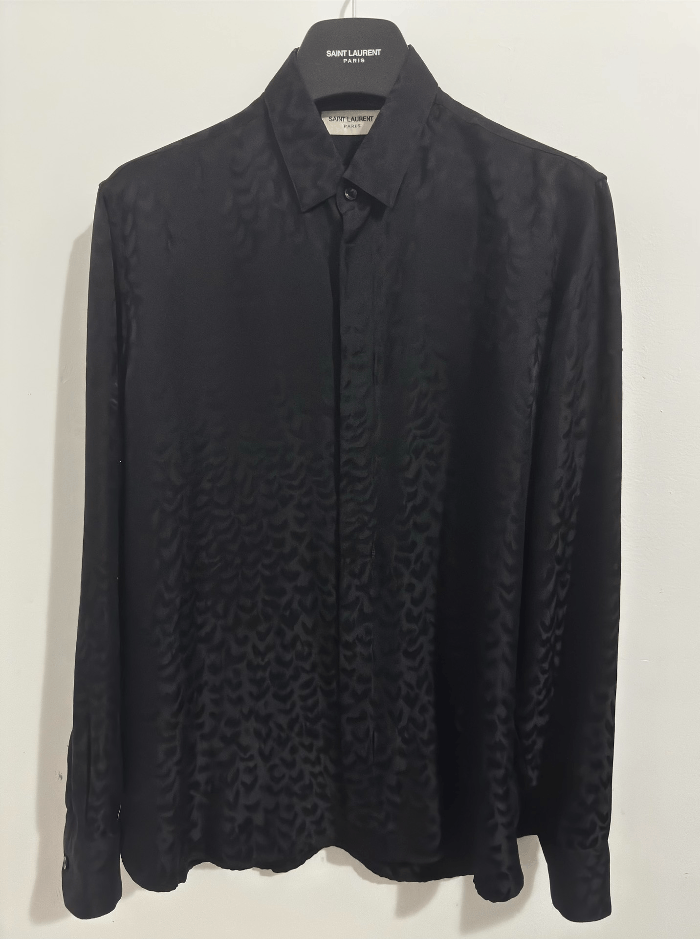 Saint Laurent Paris Saint Laurent Black Silk Leopard Shirt Size US M / EU 48-50 / 2 - 1 Thumbnail