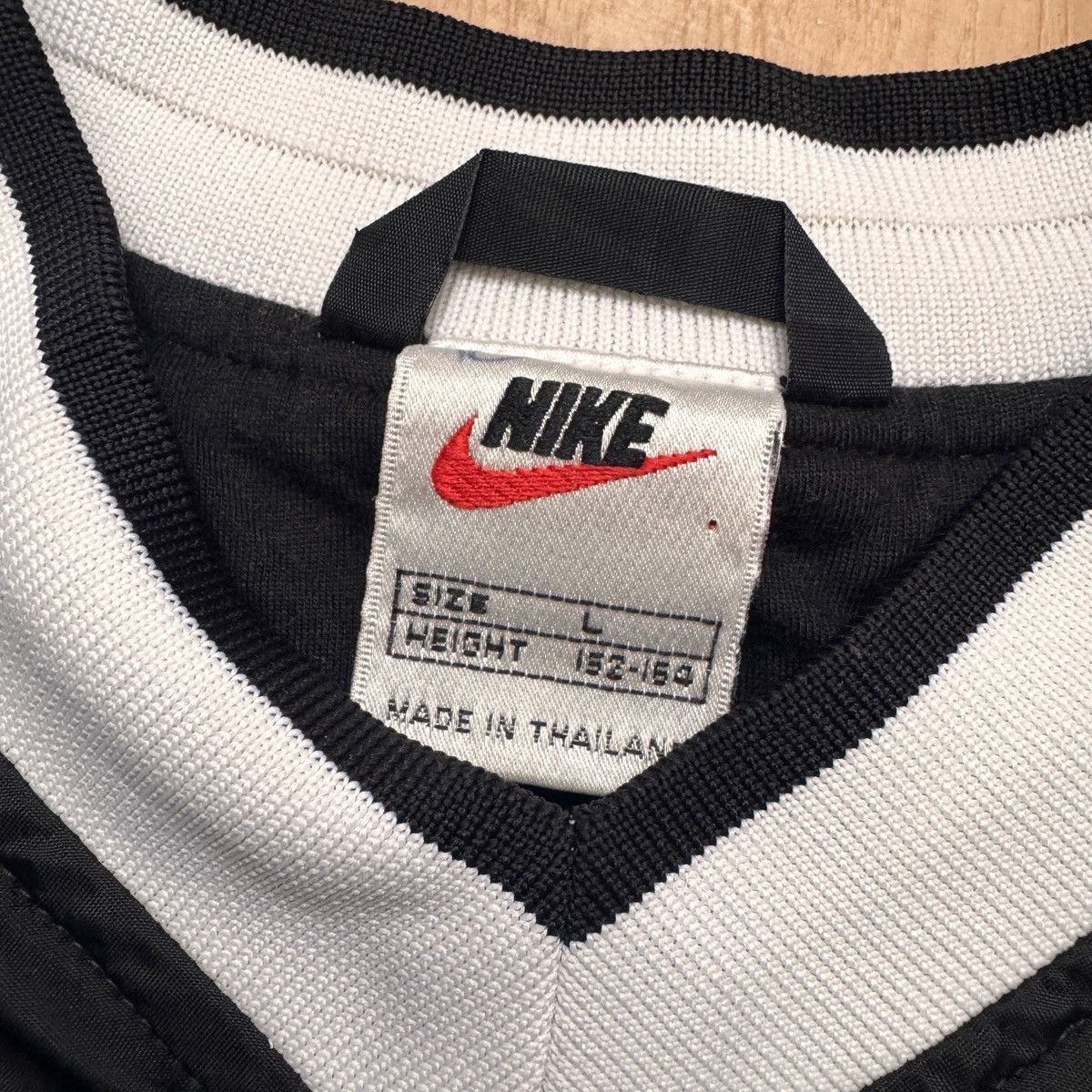 Nike 90's Nike Windbreaker Jacket Big Logo Size US L / EU 52-54 / 3 - 5 Thumbnail