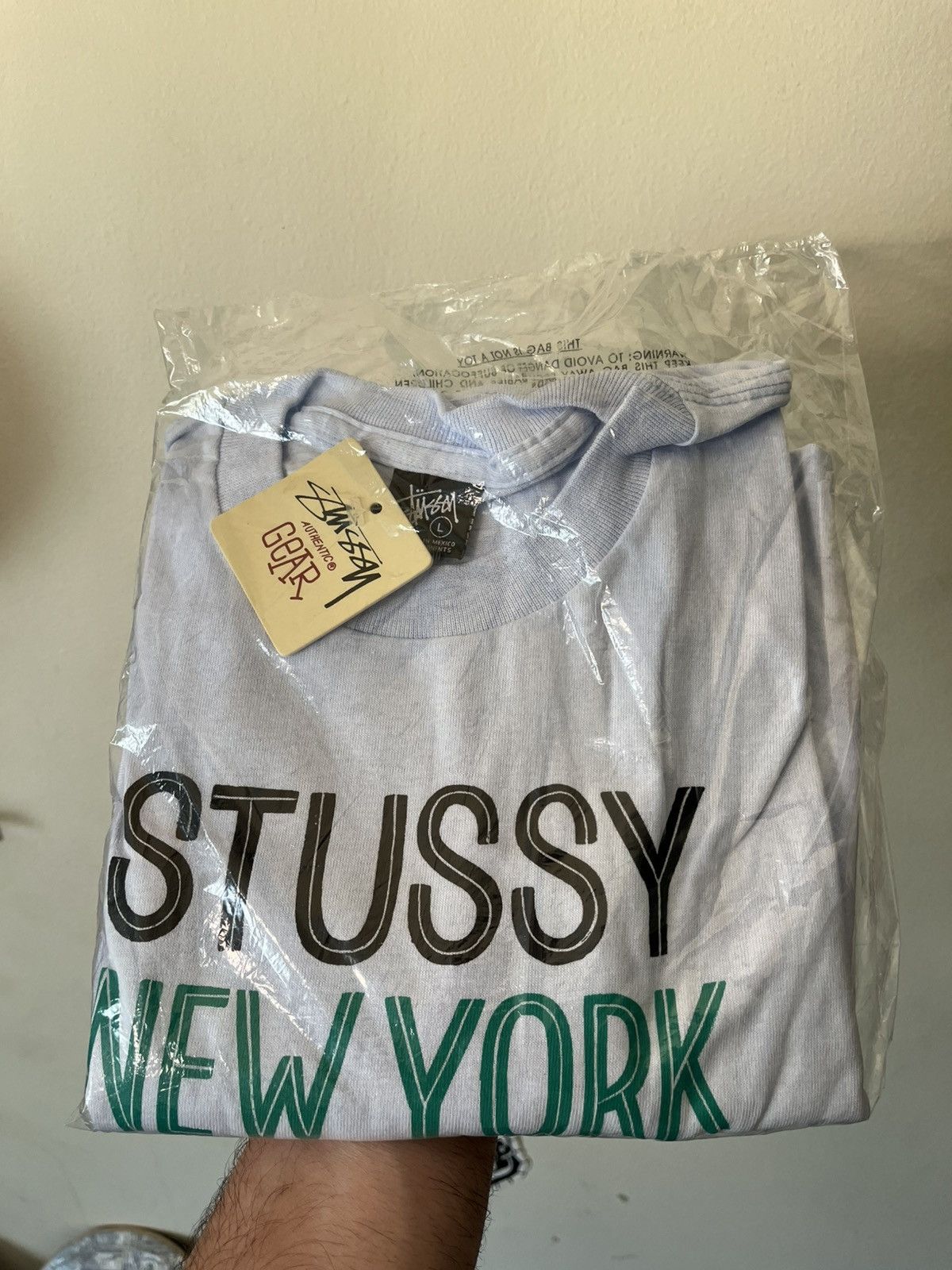 Stussy Vintage 2006 Stussy T-shirt Philadelphia Large Baby Blue Size US L / EU 52-54 / 3 - 1 Thumbnail